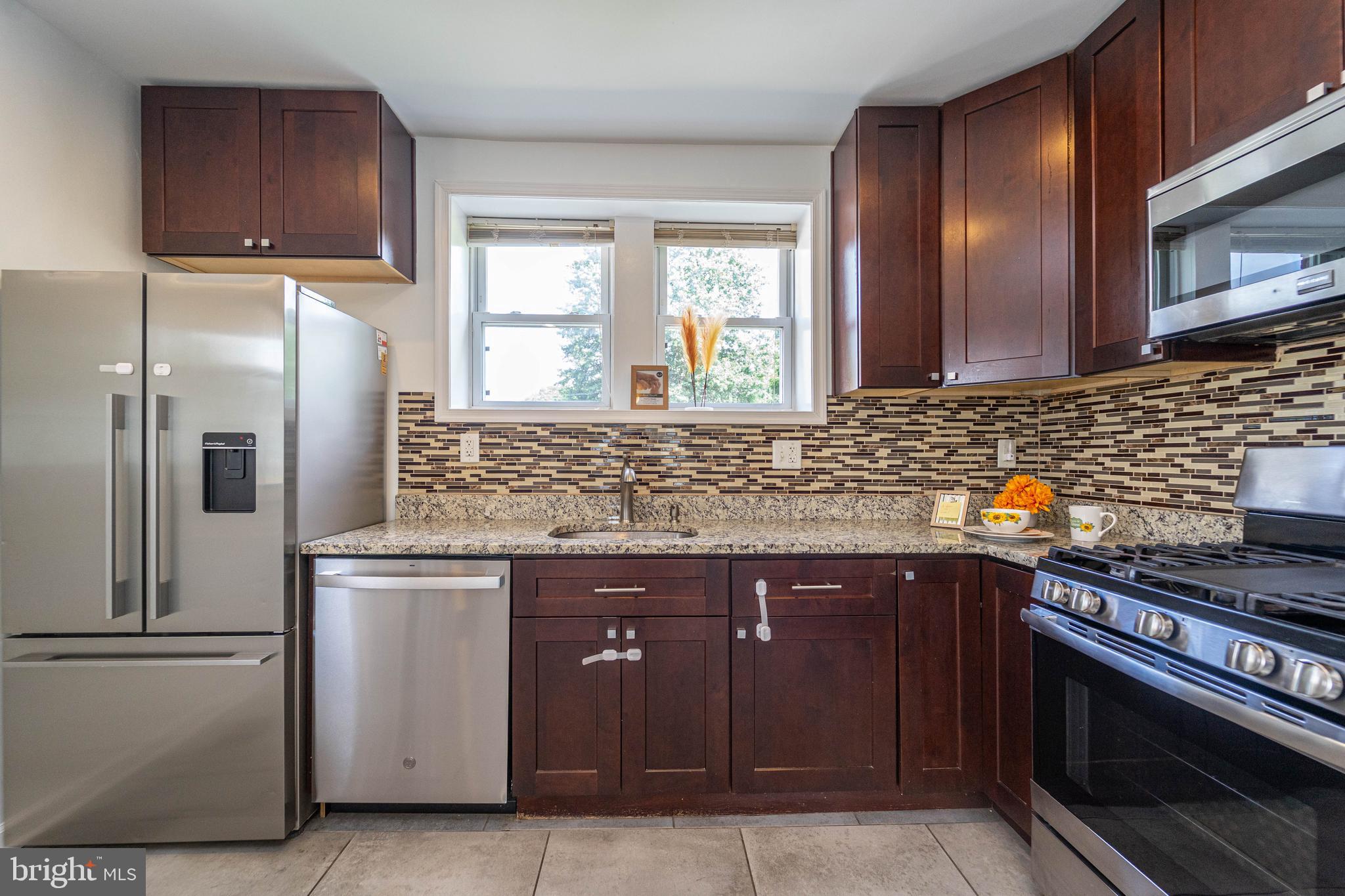 PLEASANT HILLS - Residential