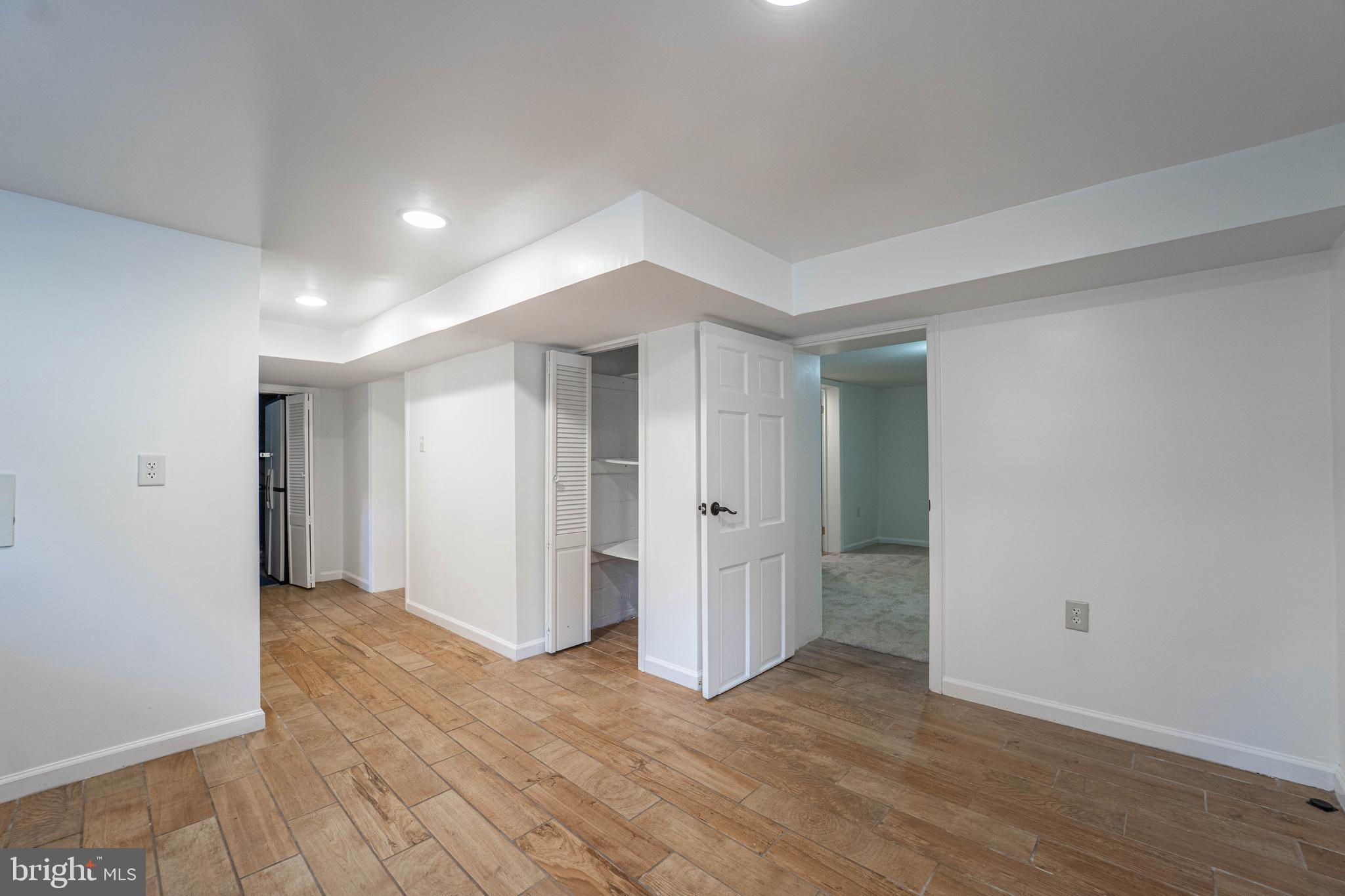 PLEASANT HILLS - Residential