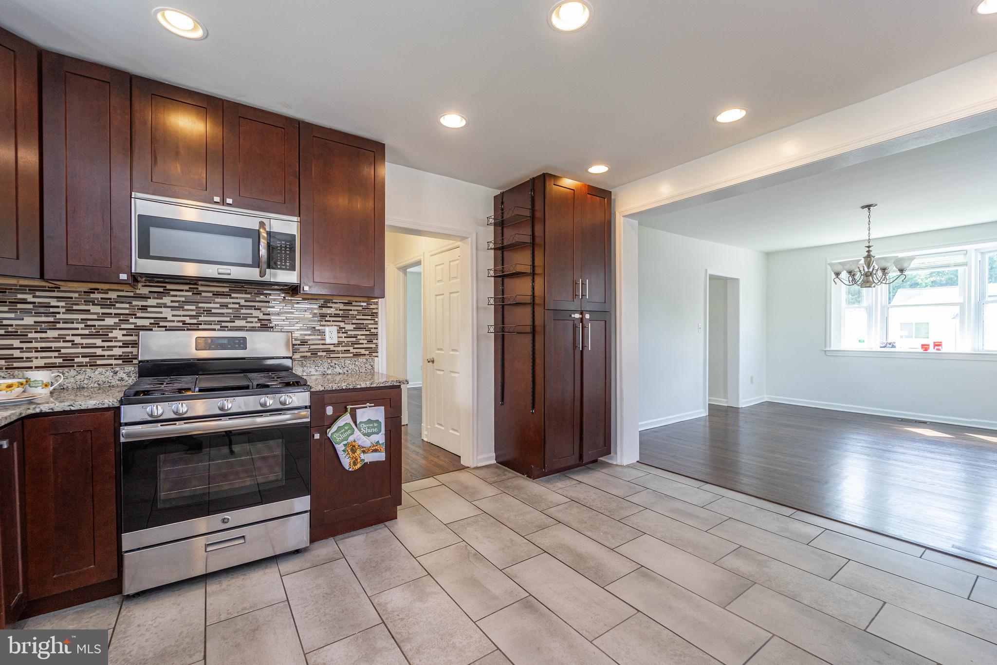 🏡 Beautiful 6-Bedroom Brick Colonial with Privacy Suite, Basement Walk-Out, Tiny Retreat & More!
Welcome home to this freshly painted, well-maintained 3-level all-brick Colonial that blends timeless design with smart upgrades. With 6 bedrooms, 3.5 bathrooms, a fully finished basement, and charming indoor-outdoor spaces, this home offers comfort, versatility, and room to thrive.
🛏 6 Bedrooms | 3.5 Bathrooms |
🏠 Main Level Features:
1 spacious bedroom with adjacent half bath—ideal for guests, a private office, or multigenerational living,
Open-concept kitchen with stainless steel appliances, built-in microwave, modern backsplash, and ample cabinetry,
Sunlit eat-in dining area with bay window,
Patio-style side porch off the kitchen—perfect for outdoor dining or morning coffee,
Separate formal dining room and inviting living room for hosting and relaxing.
Hardwood floors throughout the main level and staircase.
Fresh paint throughout offers a clean, updated feel
🛌 Upper Level:
5 carpeted bedrooms, including a spacious primary suite with private full bath and walk-in closet,
Shared full bathroom for the two secondary bedrooms—ideal for family or guests
🧩 Lower Level (Finished Basement):
2 fully carpeted rooms—great for a home gym, media space, guest room, or creative studio,
Full second kitchen, full bathroom, and laundry area with washer/dryer,
Private walk-out side entrance—ideal for creating a separate living space or private access
🌿 Outdoor & Bonus Spaces:
Converted garage has been transformed into a fully insulated tiny retreat—perfect as a home office, reading nook, or artist’s studio,
Spacious flat open backyard—ready for entertaining, gardening, or play,
Kitchen-side patio porch for effortless indoor-outdoor living,
Durable brick exterior with classic curb appeal
🔧 Upgrades & Extras:
Newer roof
Hot water heater replaced in 2015 (approx. 7 years old),
Freshly painted interior,
Well-maintained throughout,
Hardwood and carpeted flooring,
Abundant natural light,
Functional layout and flexible living spaces,
And so much more!
This exceptional home offers space, style, and thoughtful upgrades throughout. It's been lovingly maintained and is ready to welcome its next owner. Schedule your private showing today!