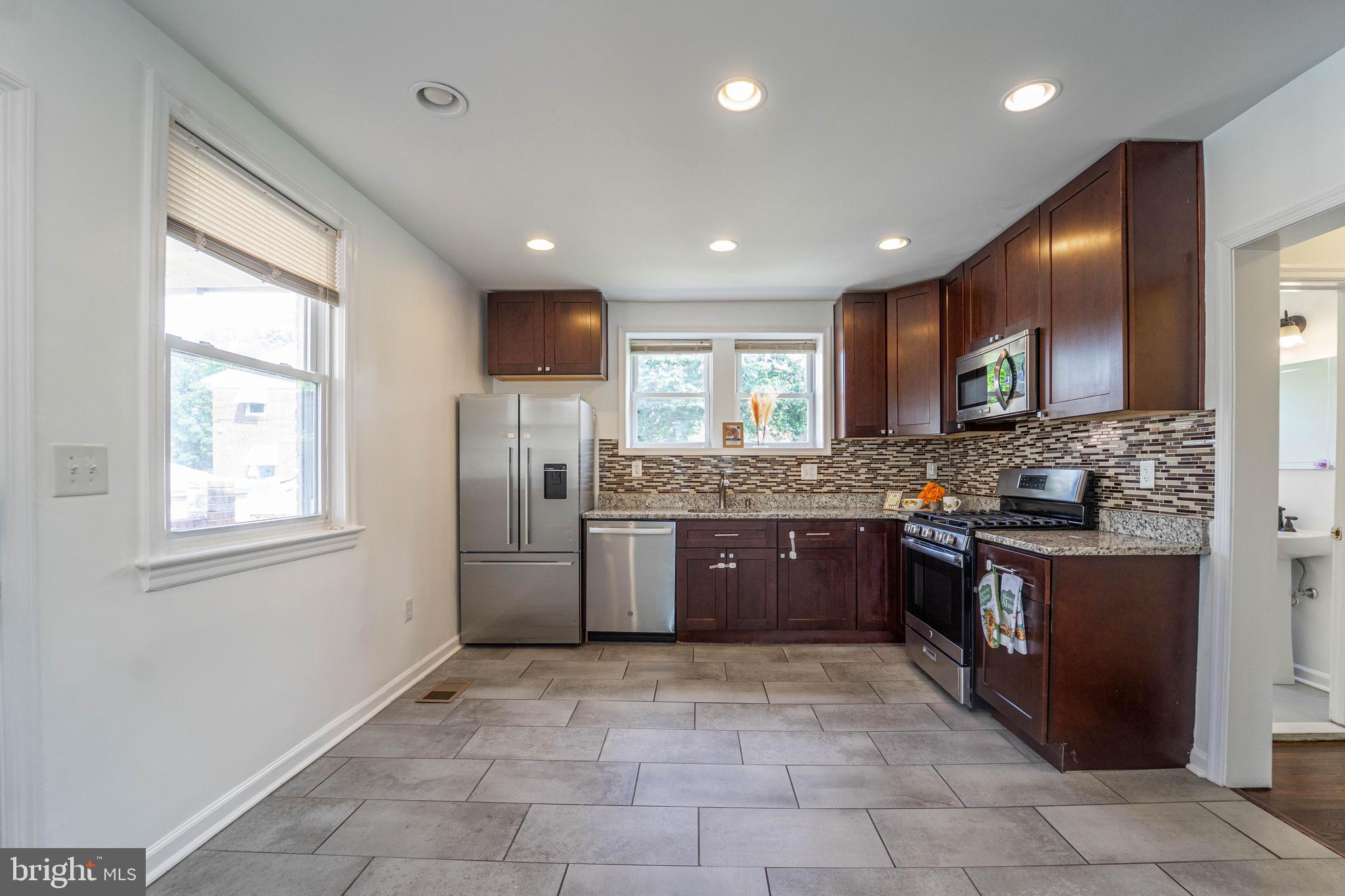 PLEASANT HILLS - Residential