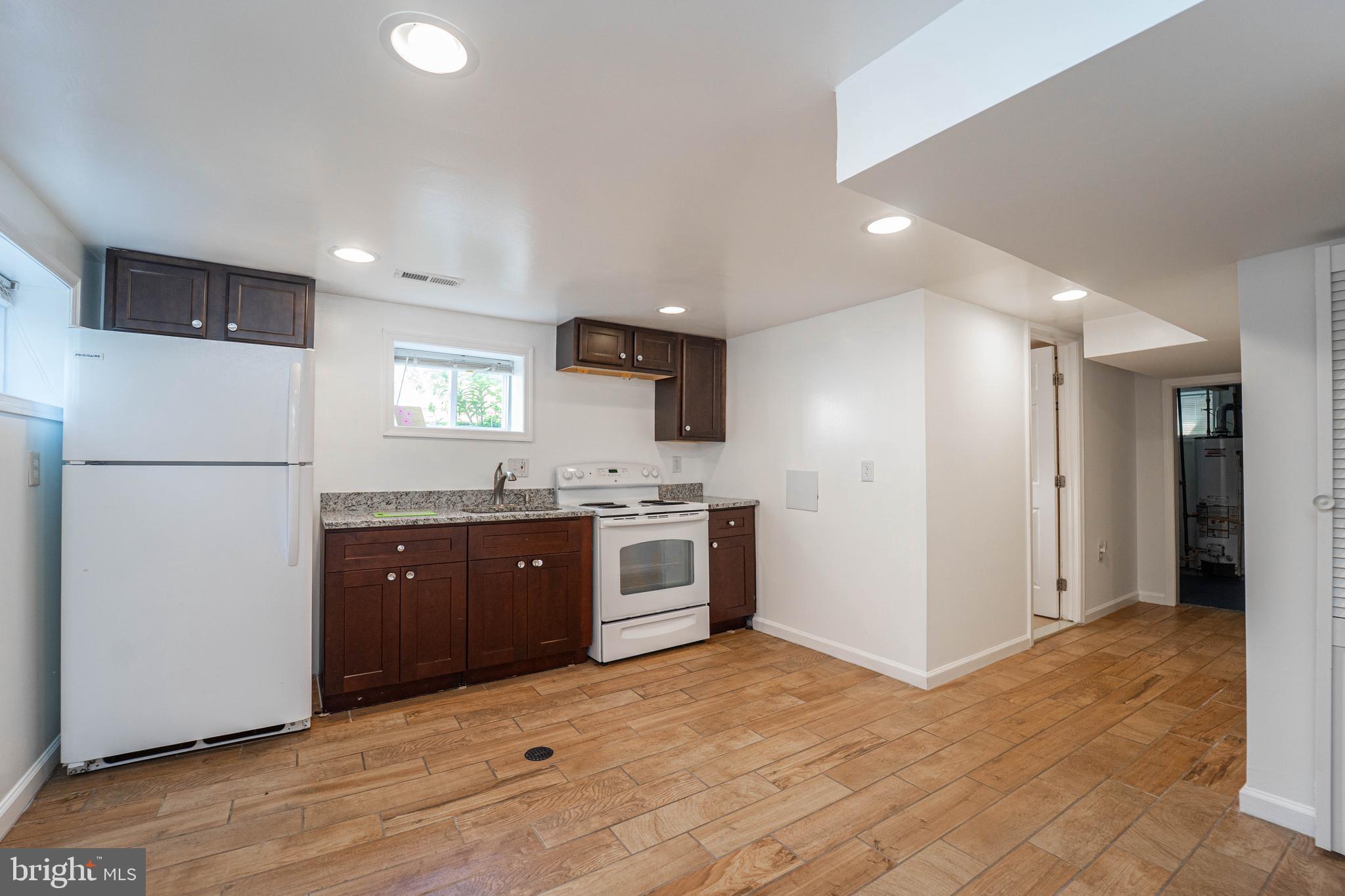 PLEASANT HILLS - Residential