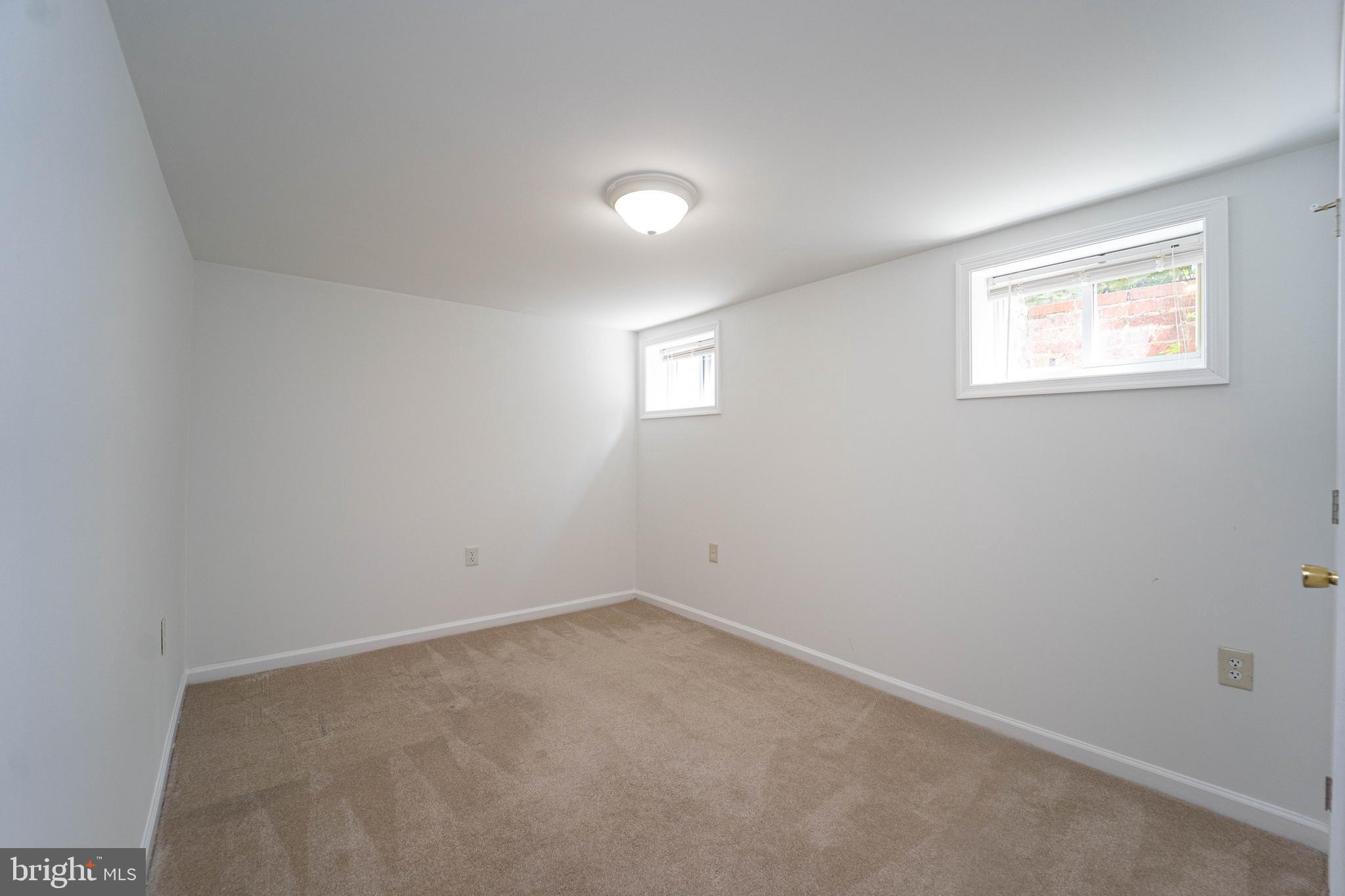 PLEASANT HILLS - Residential