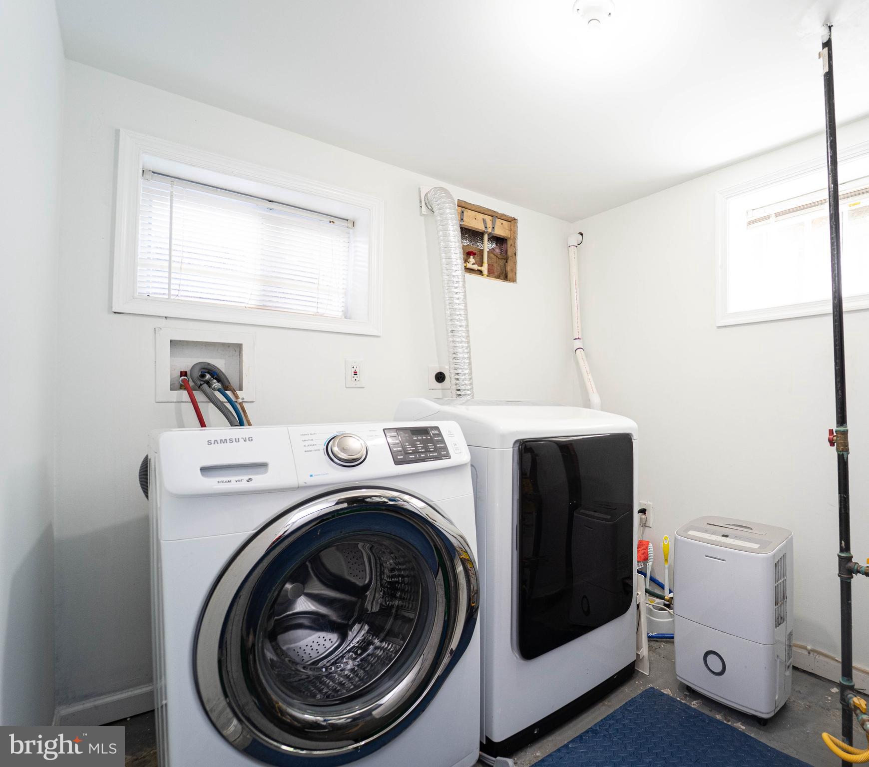 PLEASANT HILLS - Residential