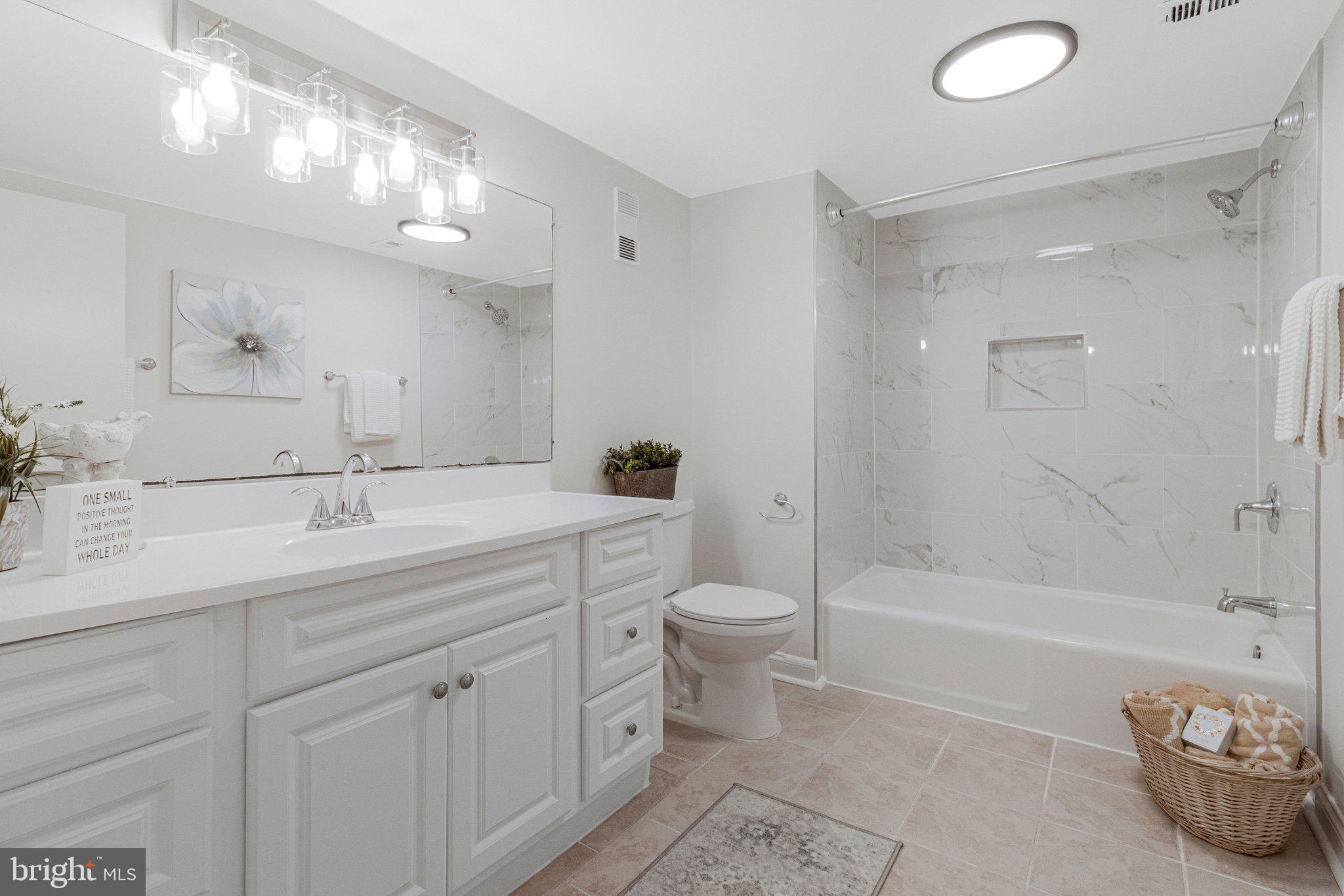 3713 S GEORGE MASON DRIVE T5W