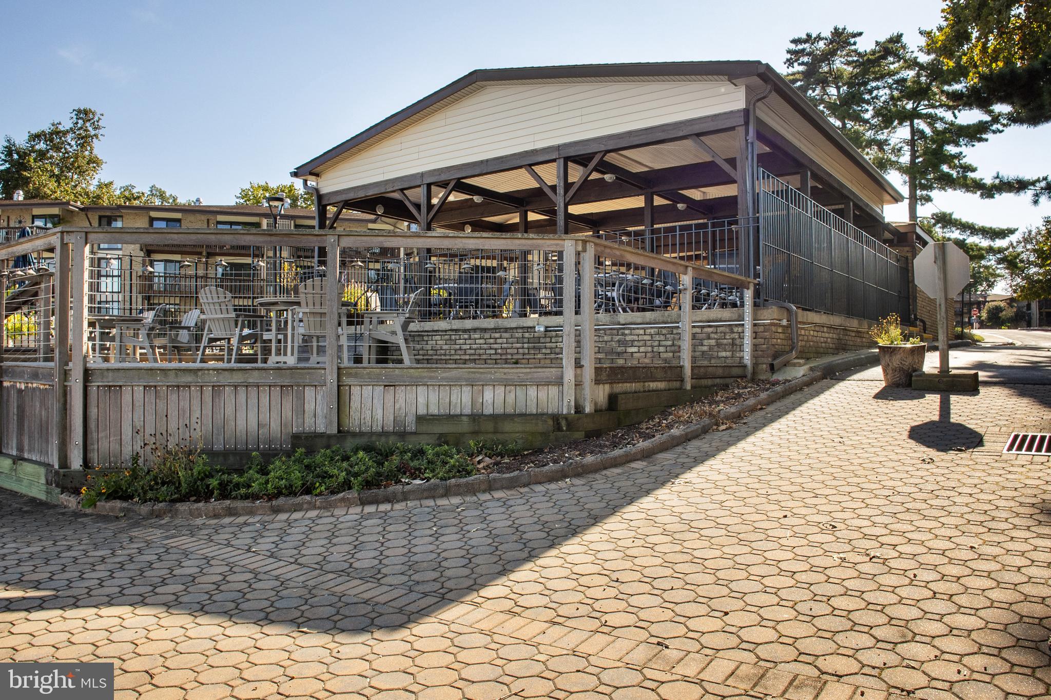 SEVERN HOUSE - Residential