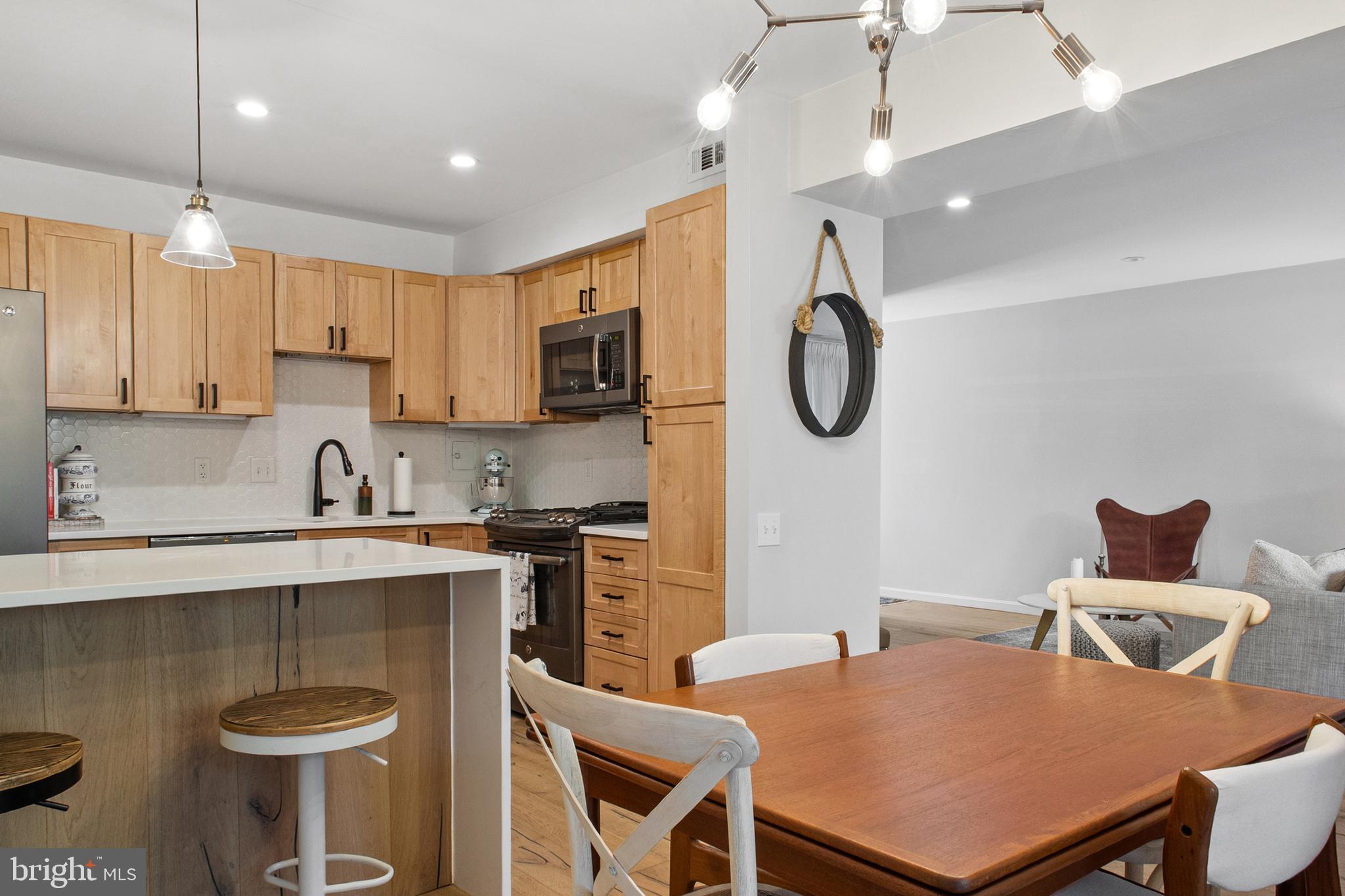 SEVERN HOUSE - Residential