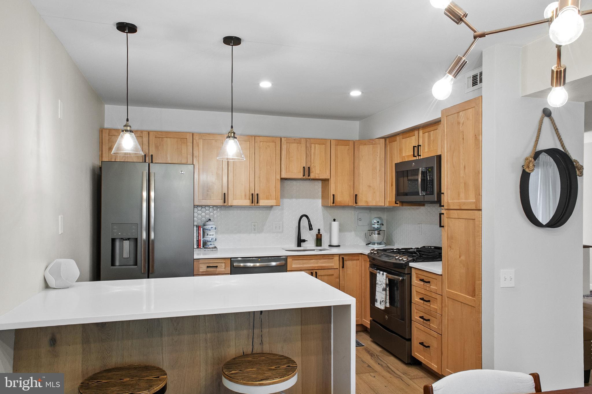 SEVERN HOUSE - Residential