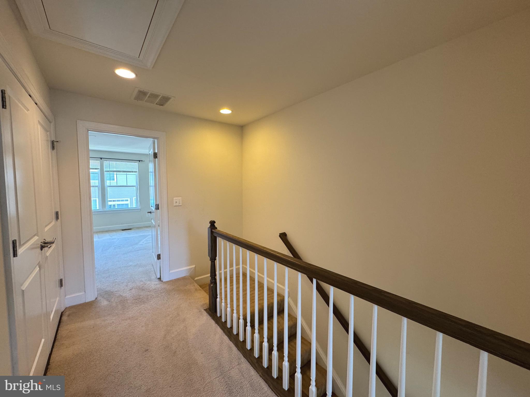 HERITAGE CROSSING - Residential Lease