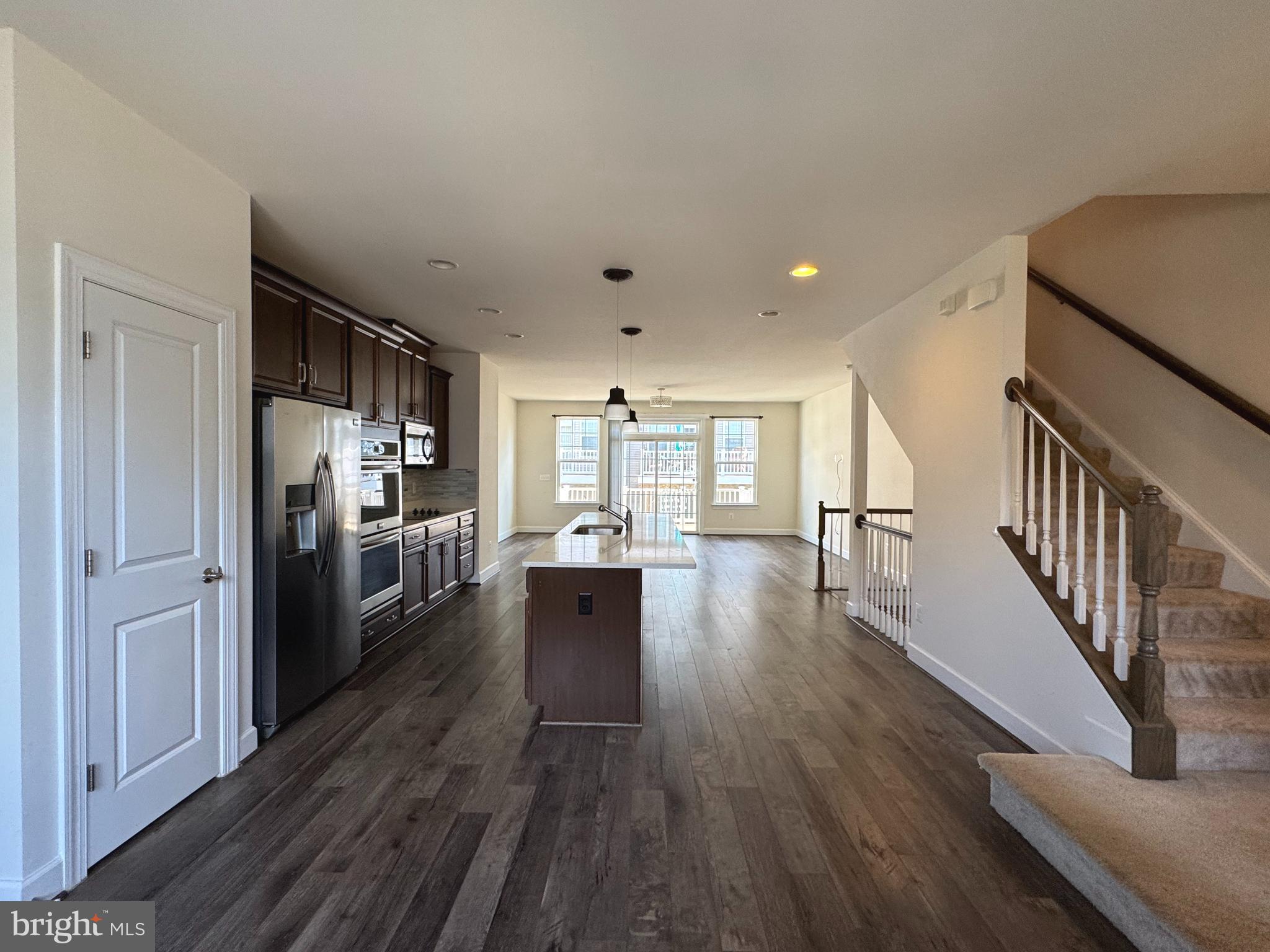 HERITAGE CROSSING - Residential Lease