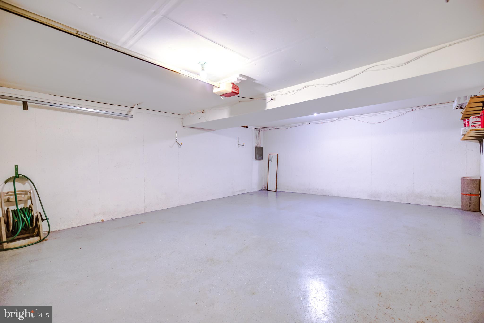 NORTH PINE RIDGE - Residential