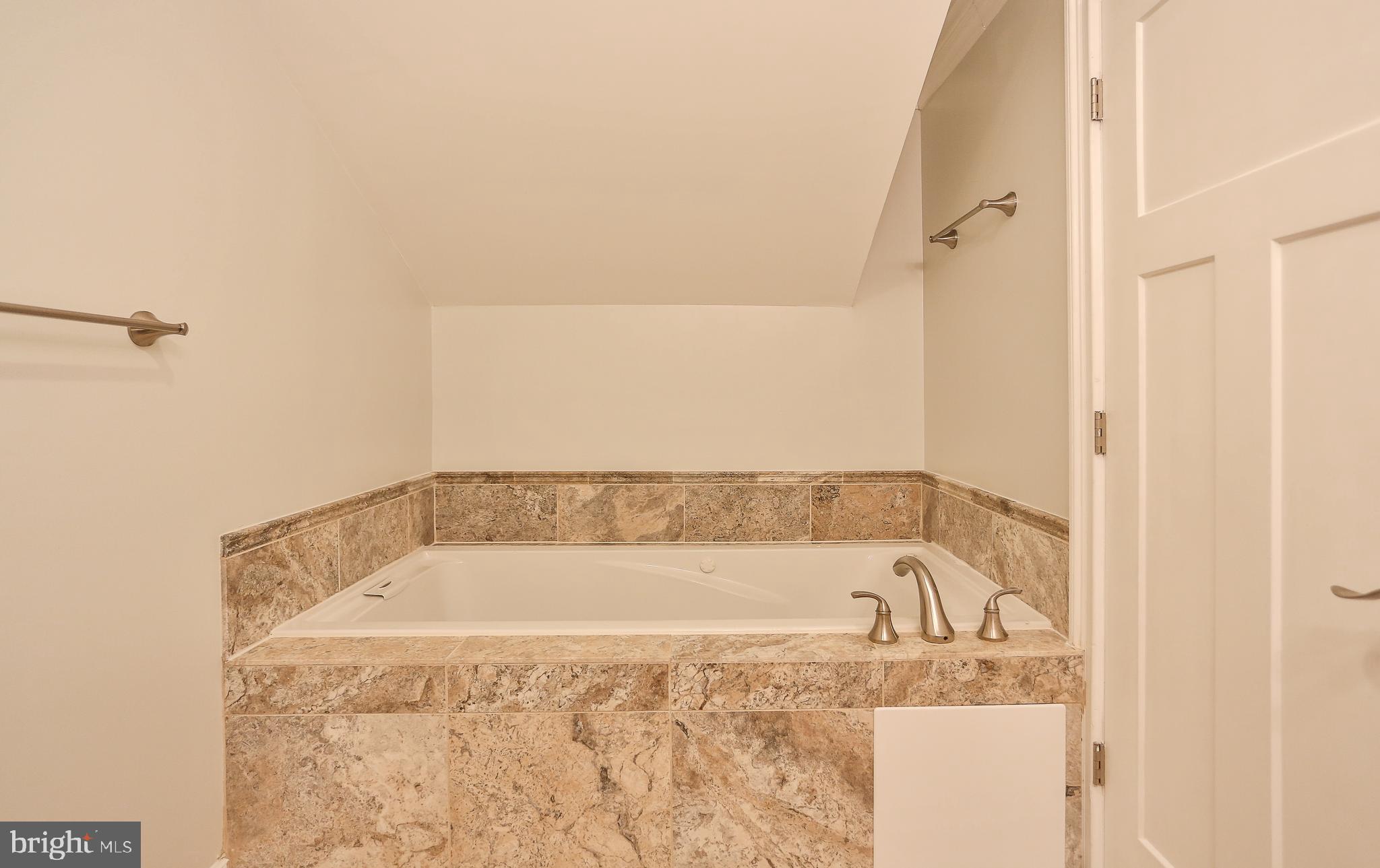 CHESTERBROOK - Residential