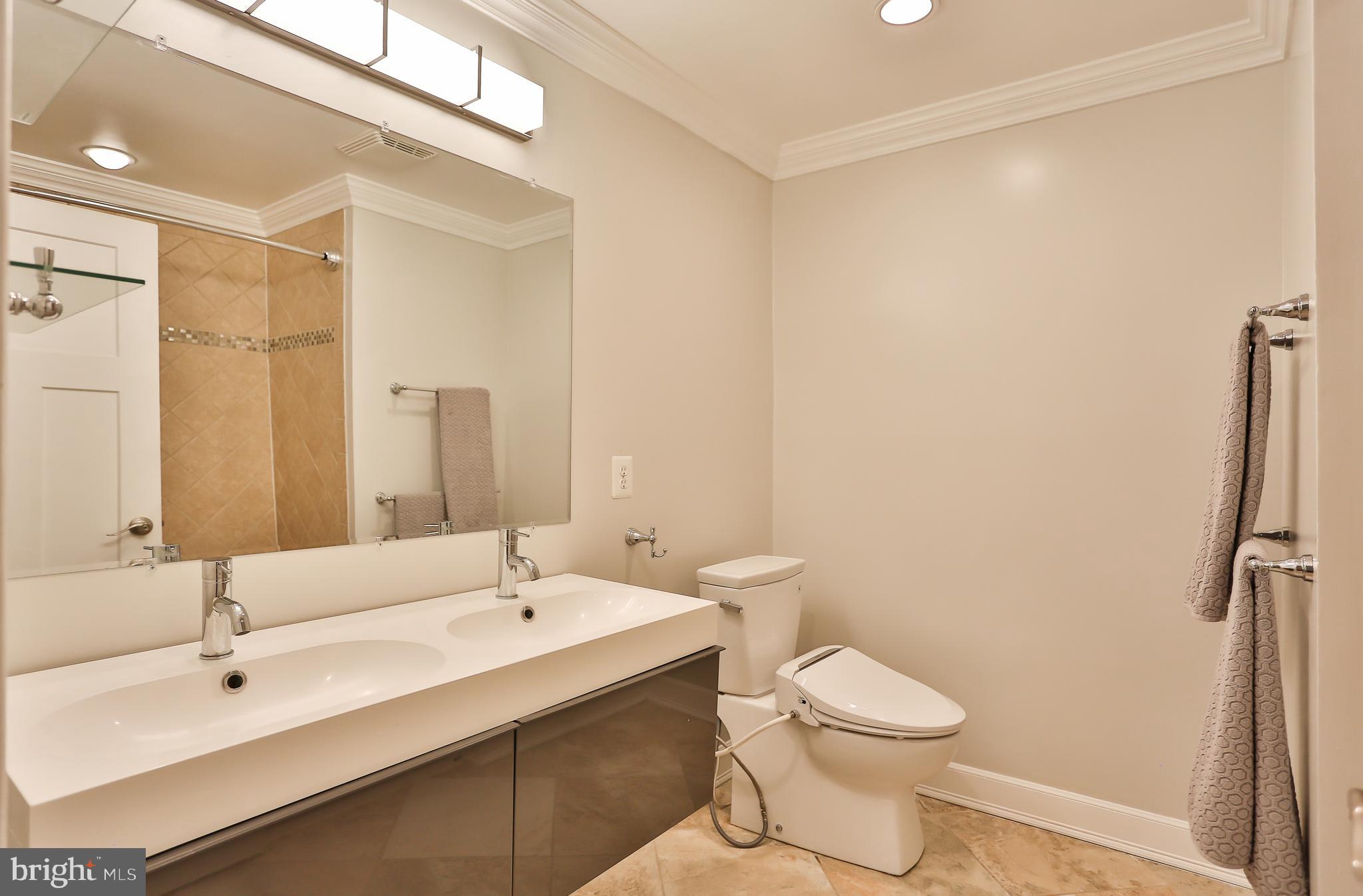 CHESTERBROOK - Residential