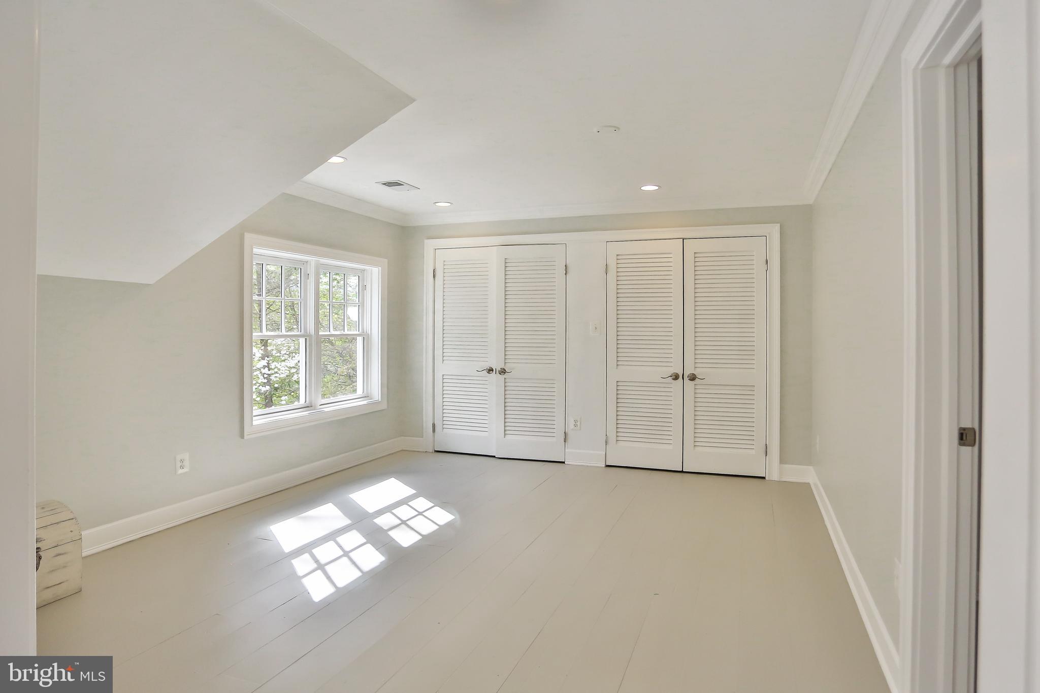 CHESTERBROOK - Residential