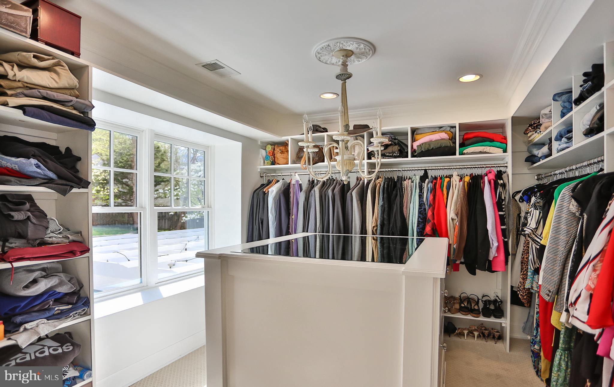 CHESTERBROOK - Residential