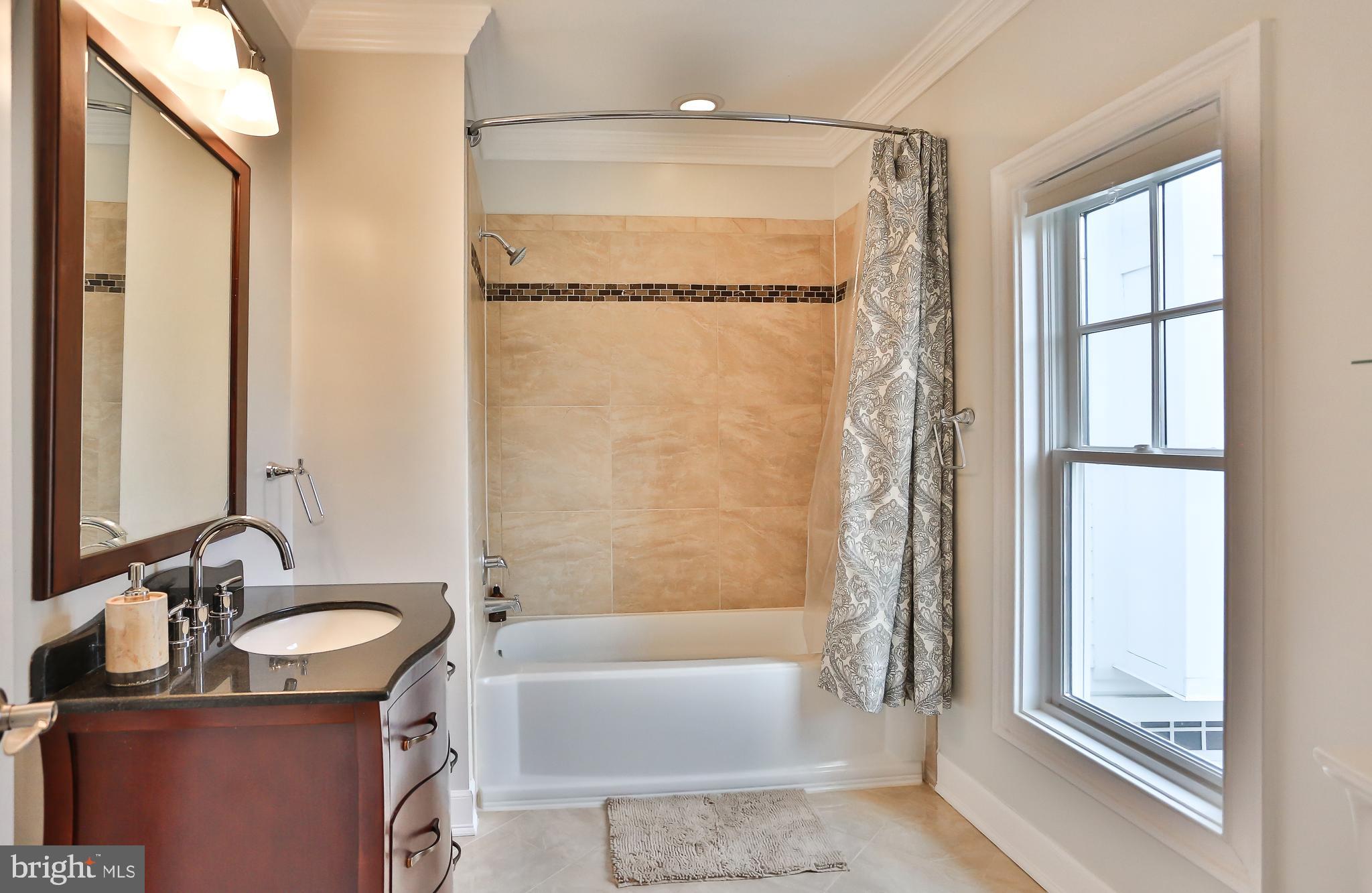 CHESTERBROOK - Residential