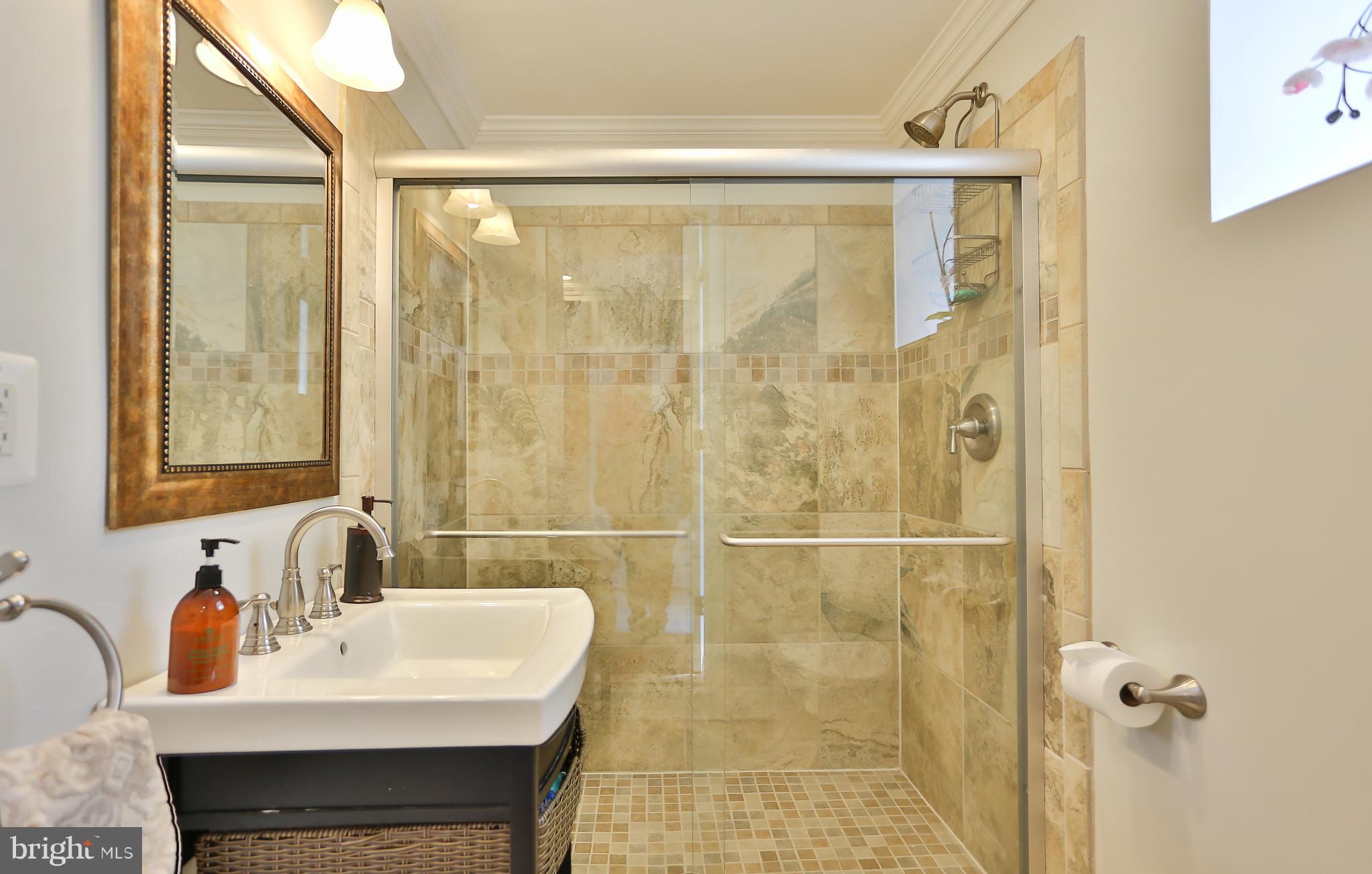 CHESTERBROOK - Residential