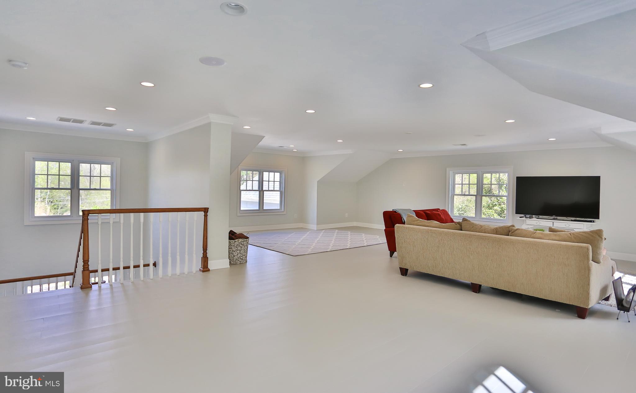 CHESTERBROOK - Residential