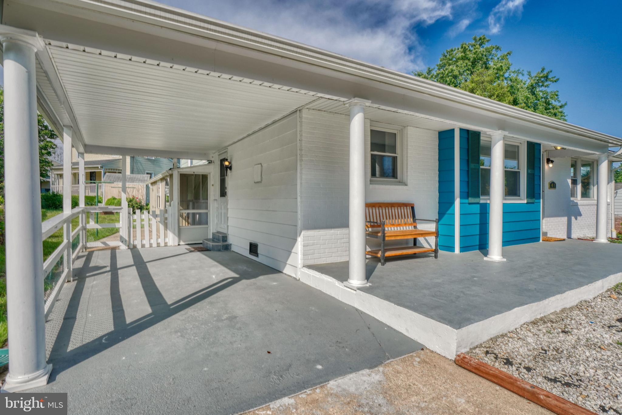 LOCH HILL - Residential