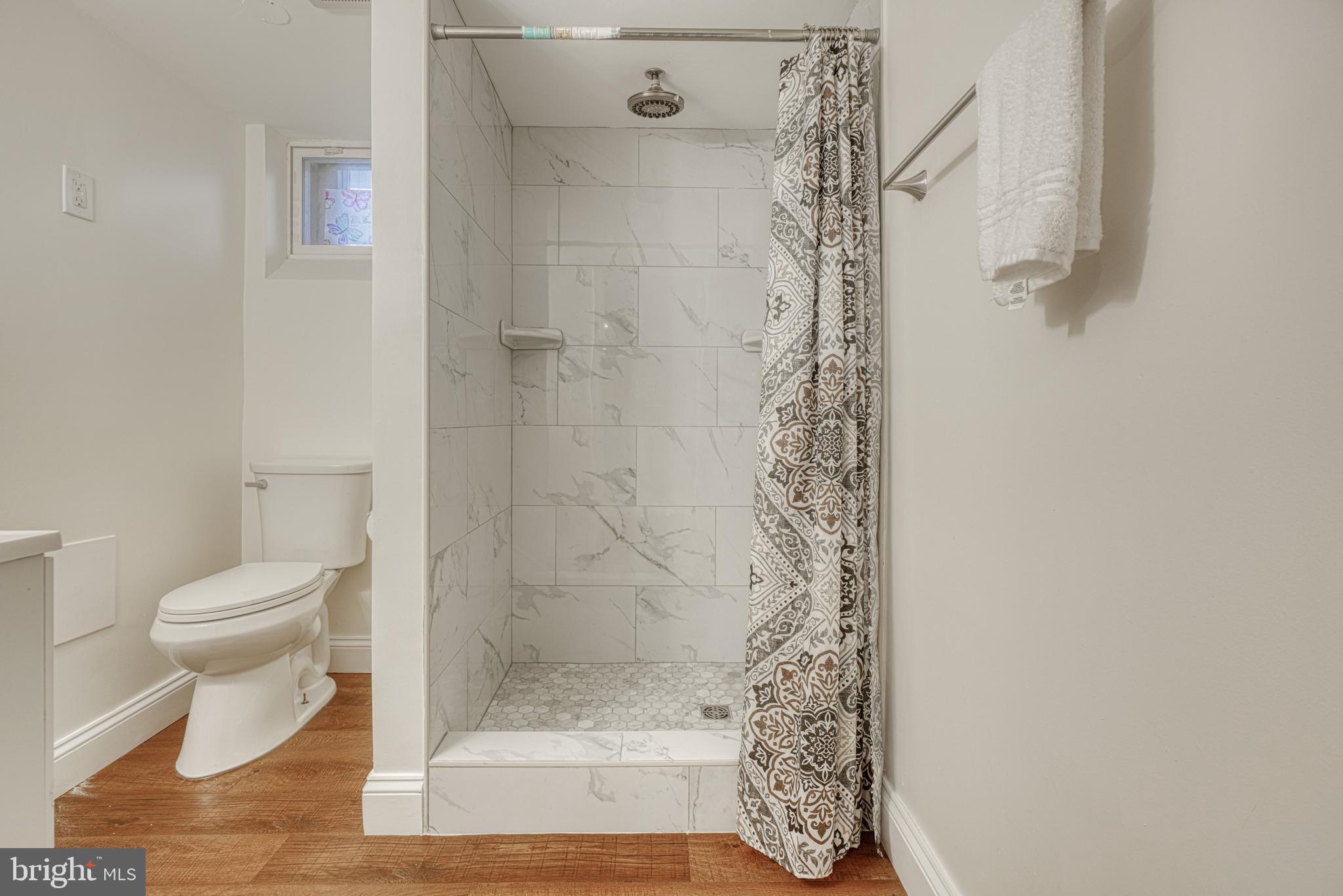 LOCH HILL - Residential