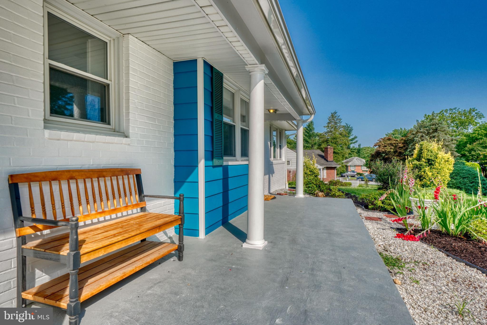 LOCH HILL - Residential