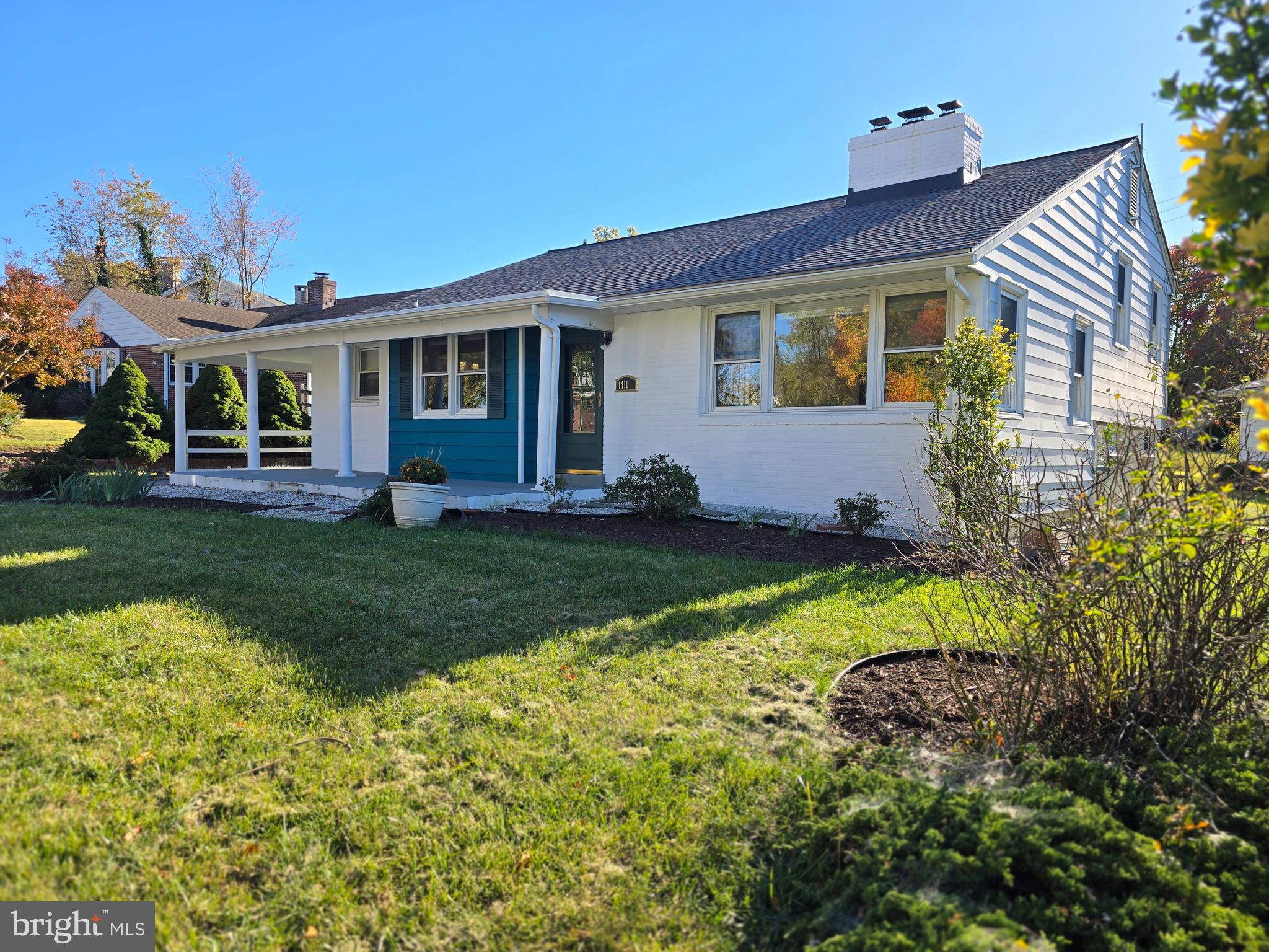 LOCH HILL - Residential