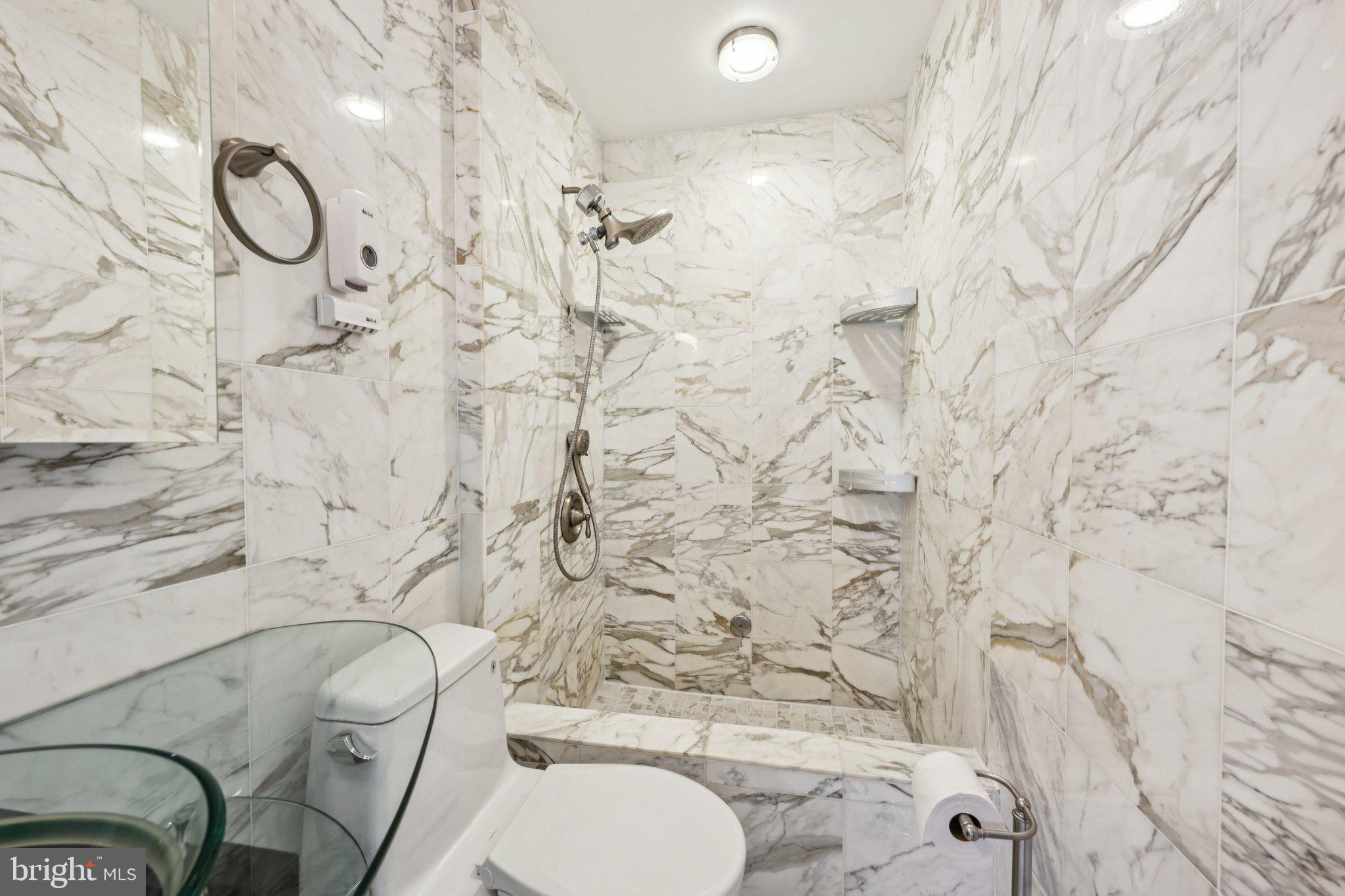 SUGARLAND RUN - Residential