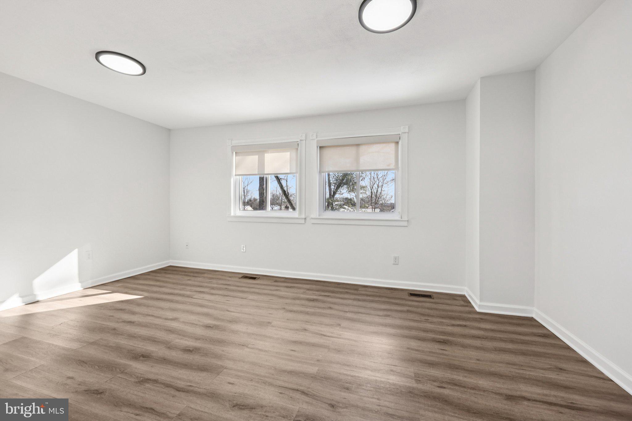 SUGARLAND RUN - Residential