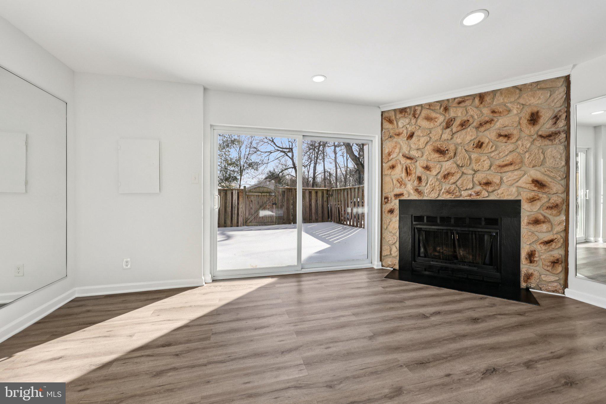 SUGARLAND RUN - Residential