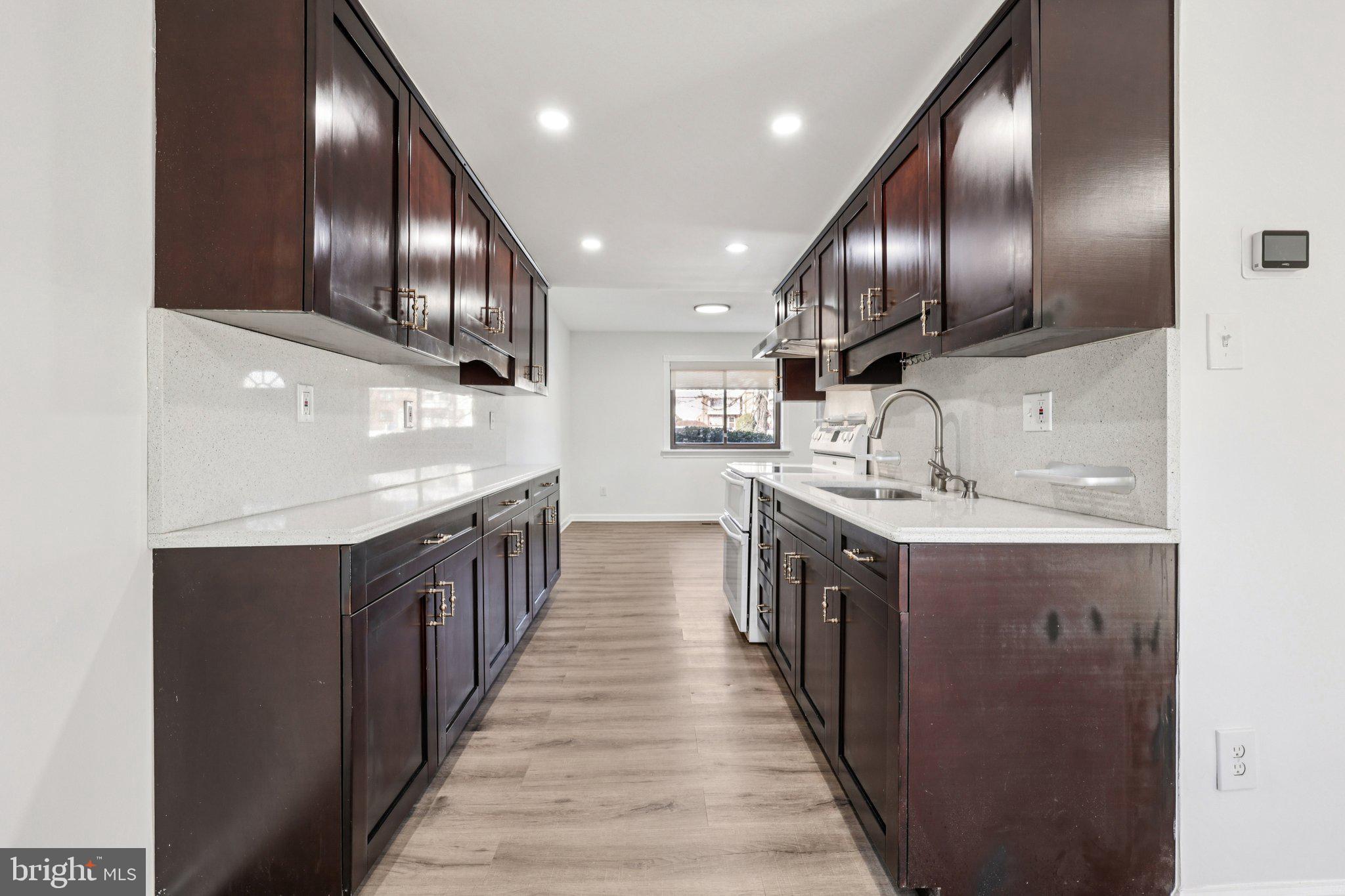 SUGARLAND RUN - Residential