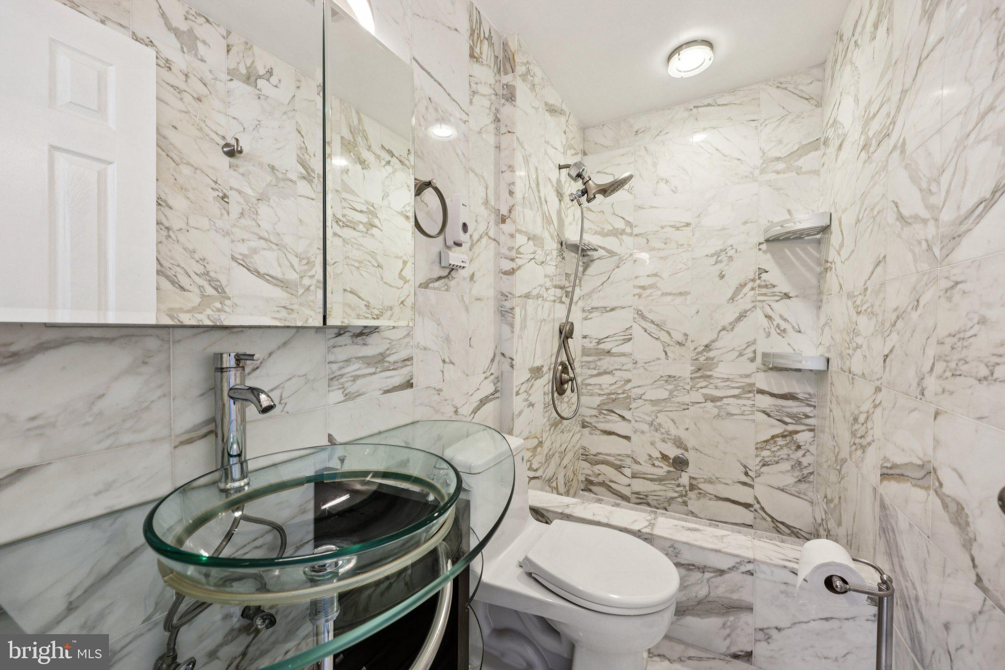 SUGARLAND RUN - Residential