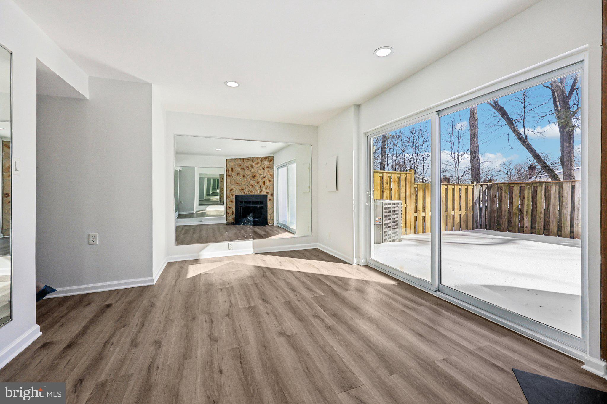 SUGARLAND RUN - Residential