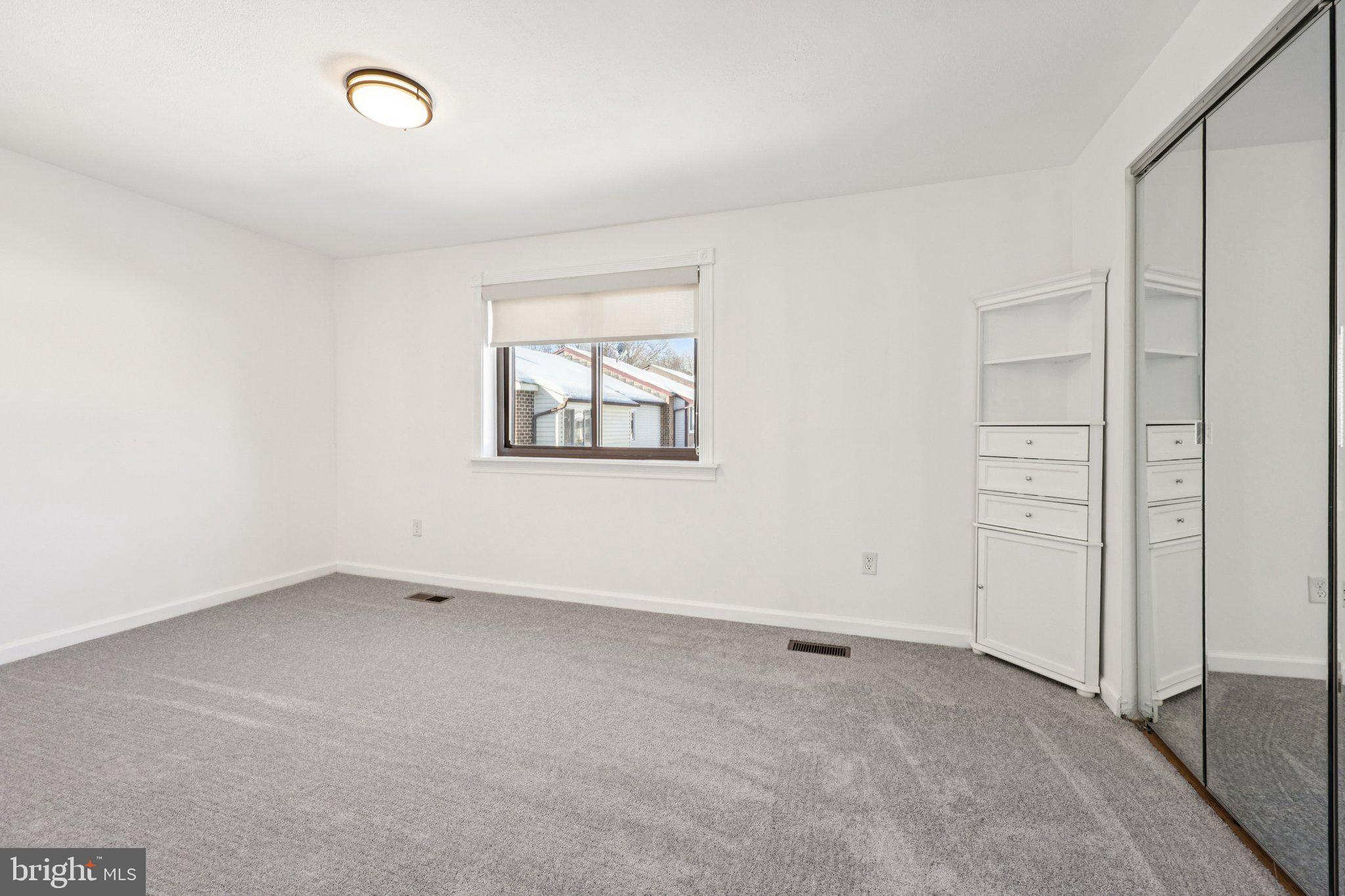 SUGARLAND RUN - Residential