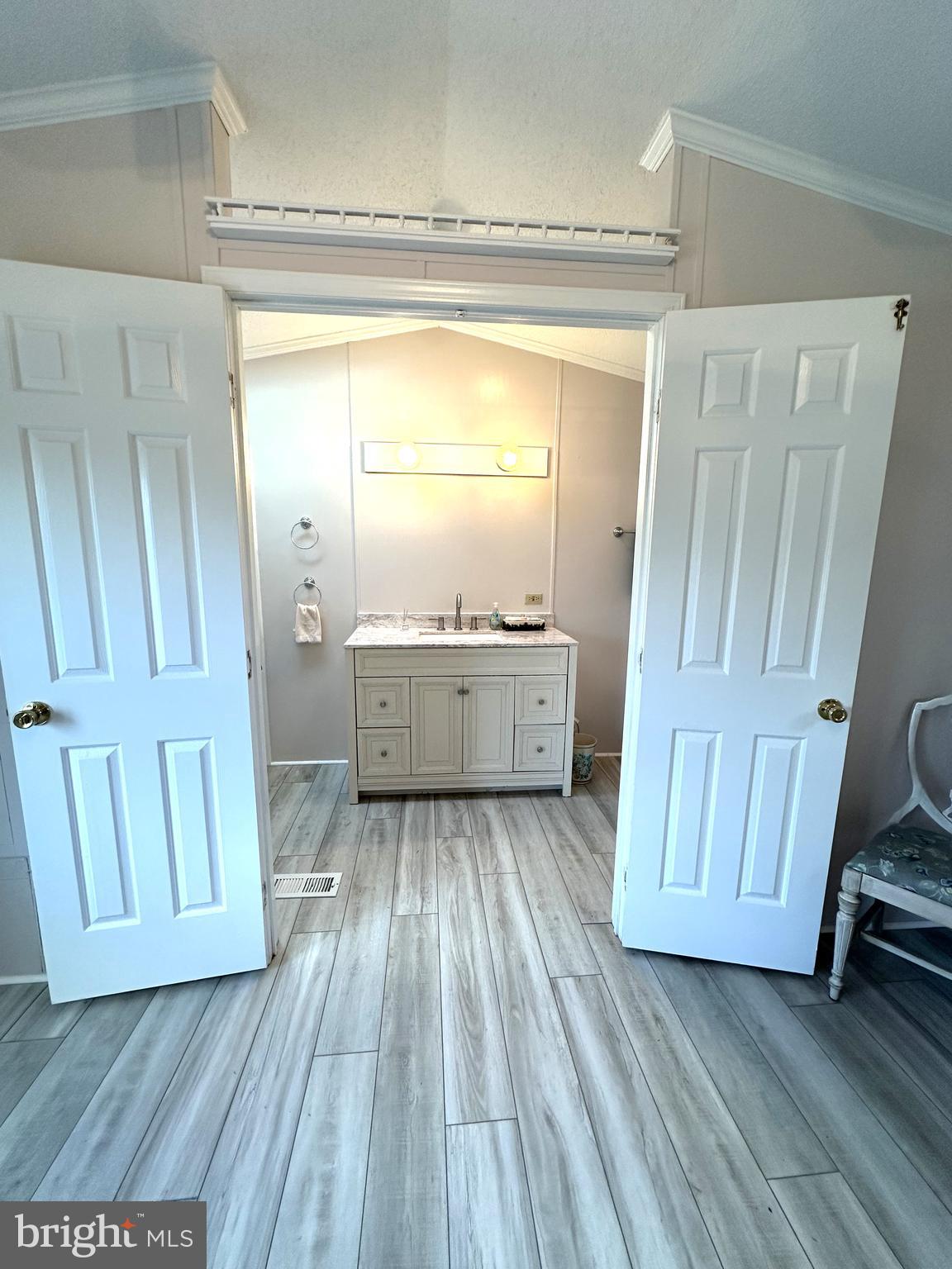 ASPEN MEADOWS - Residential