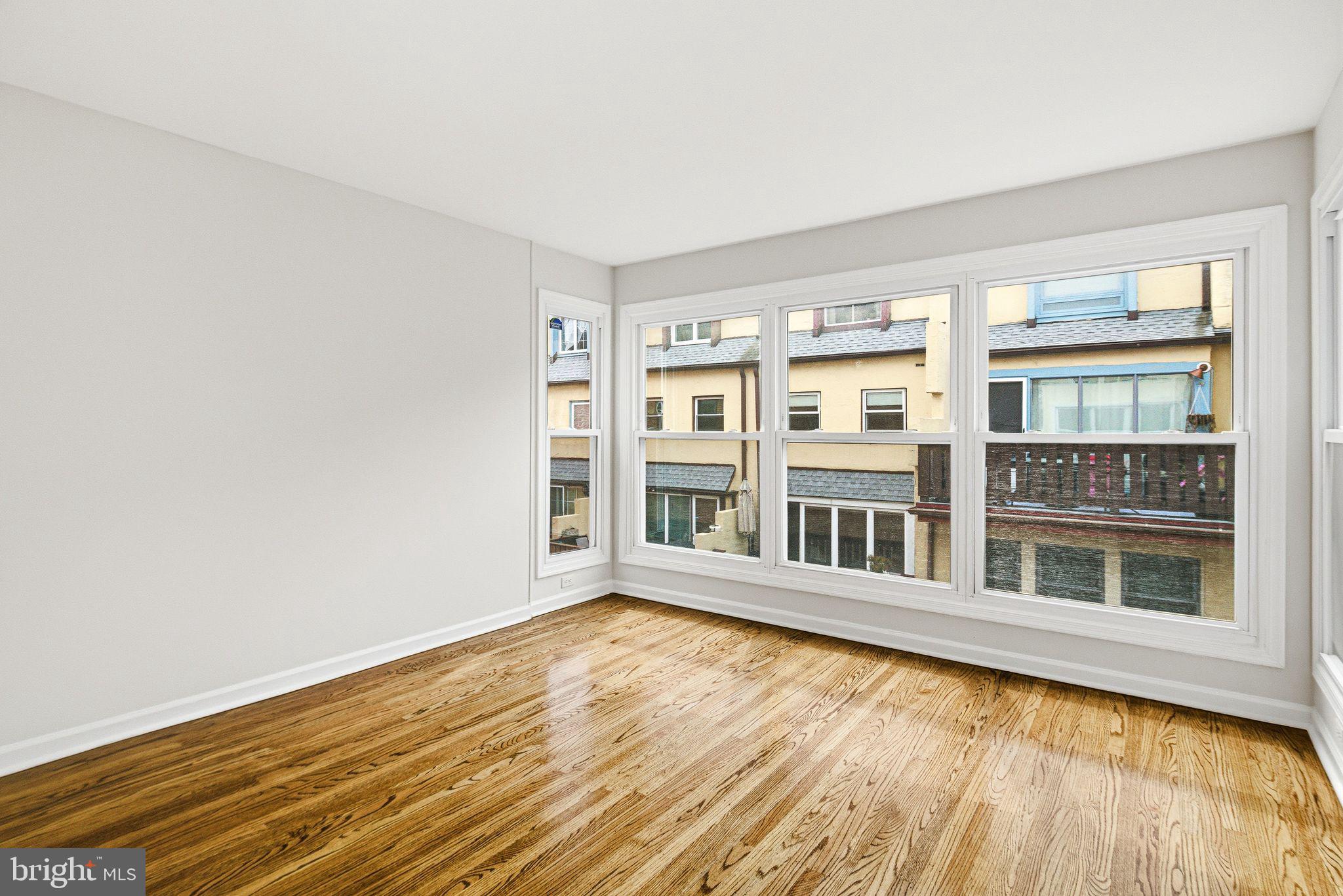 WASHINGTON SQ WEST - Residential