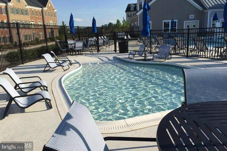 ARCOLA - Residential