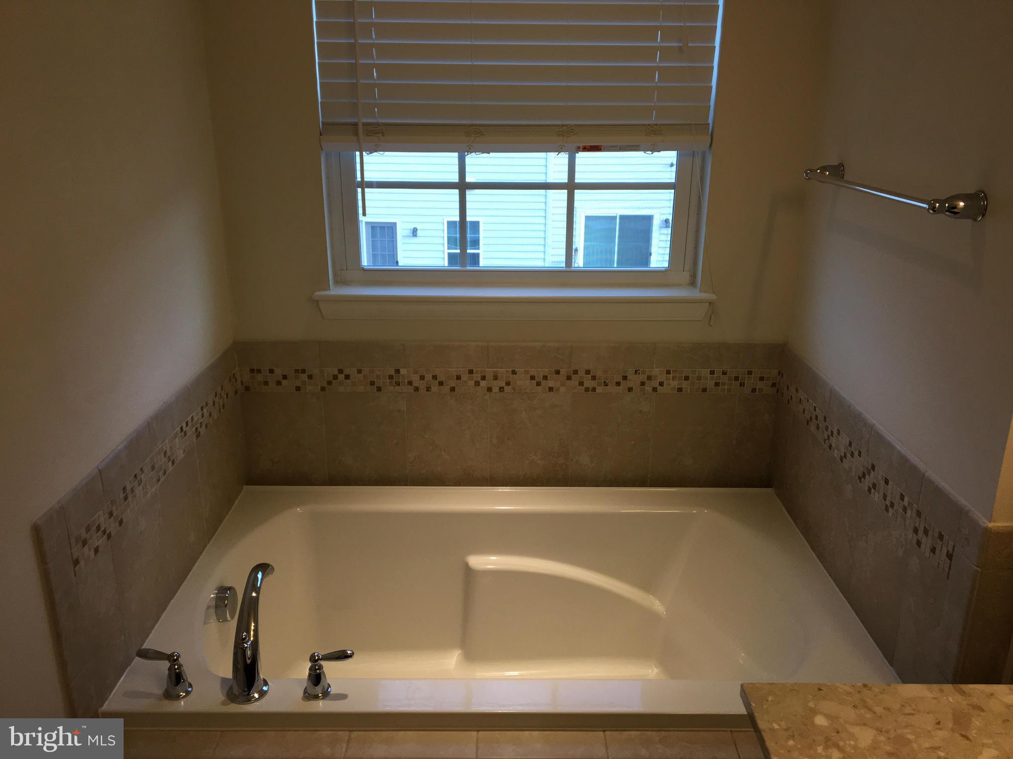 ARCOLA - Residential