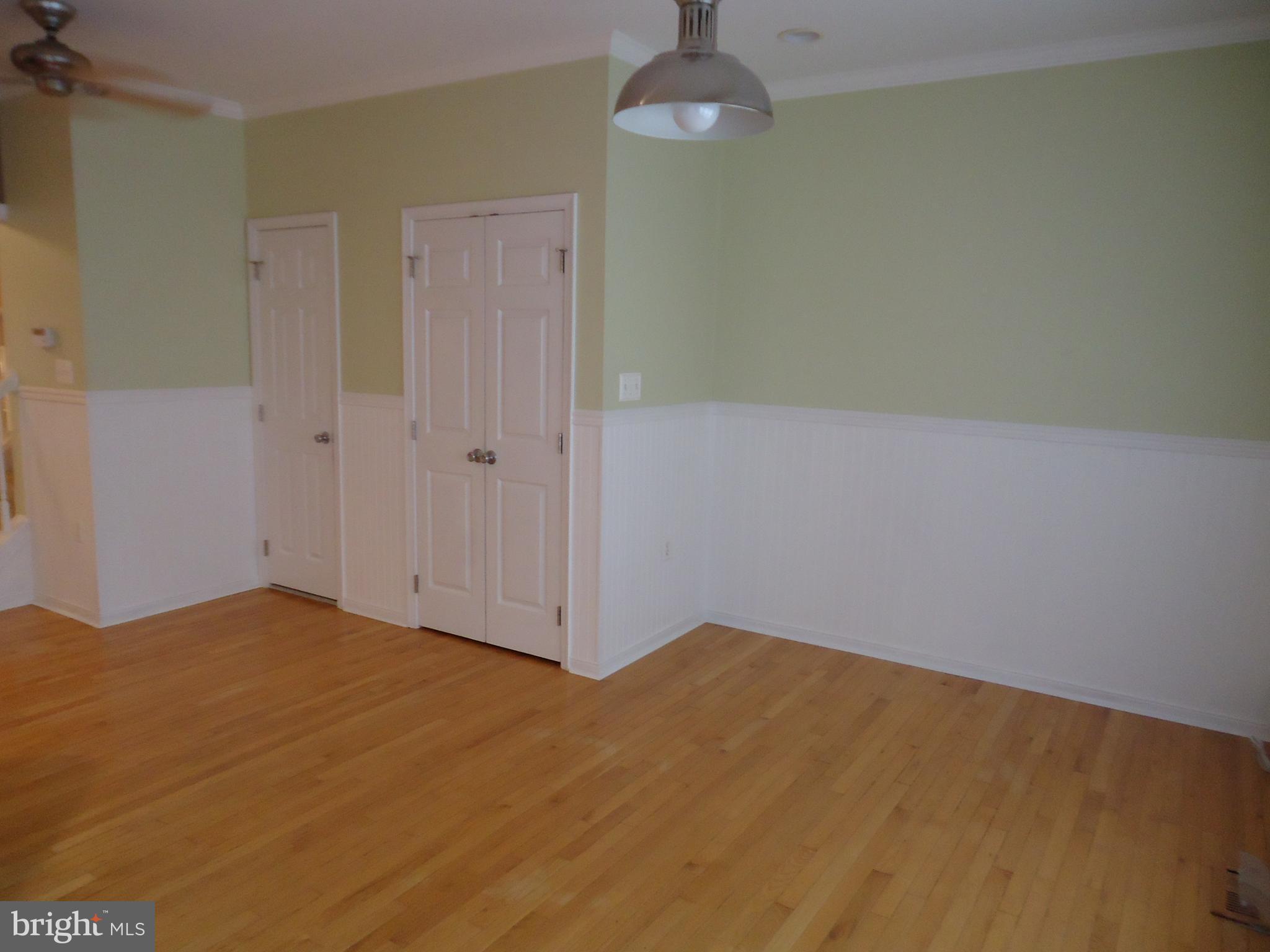 POTOMAC HUNT - Residential