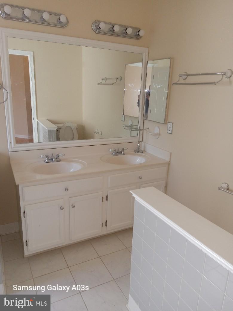 POTOMAC HUNT - Residential