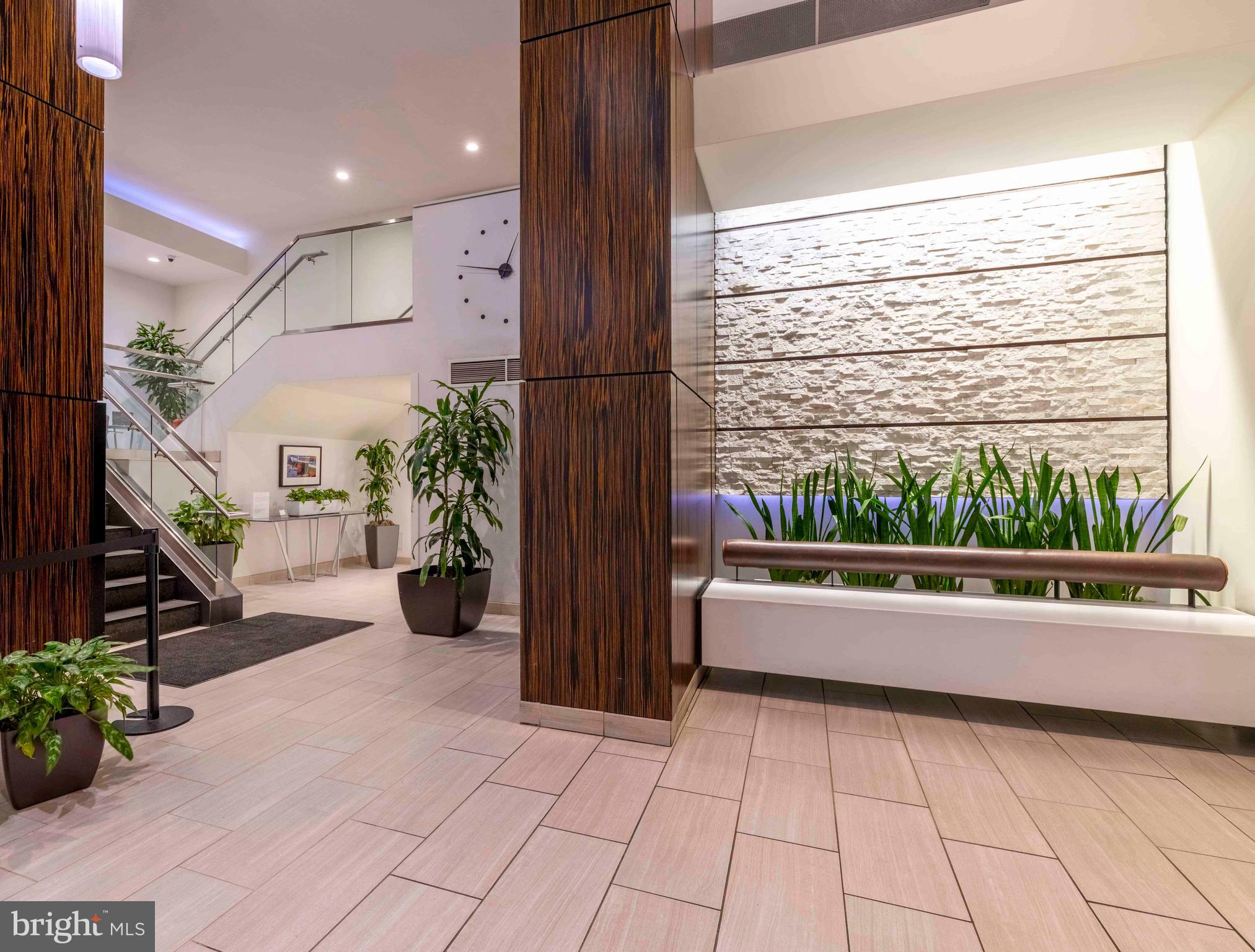 CENTER CITY - Residential