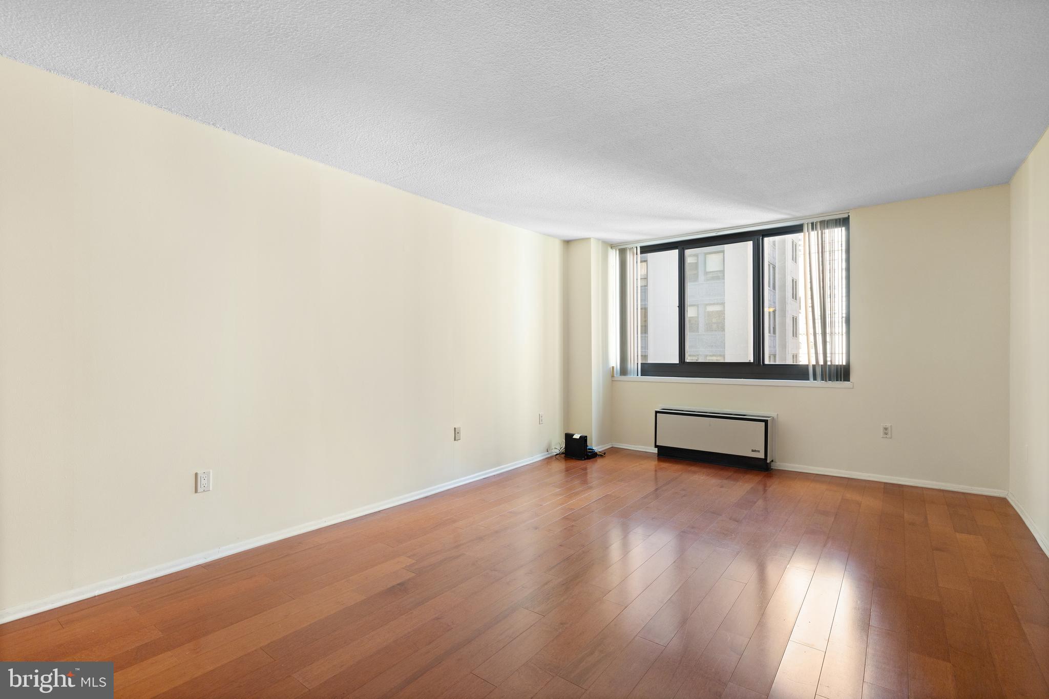 CENTER CITY - Residential