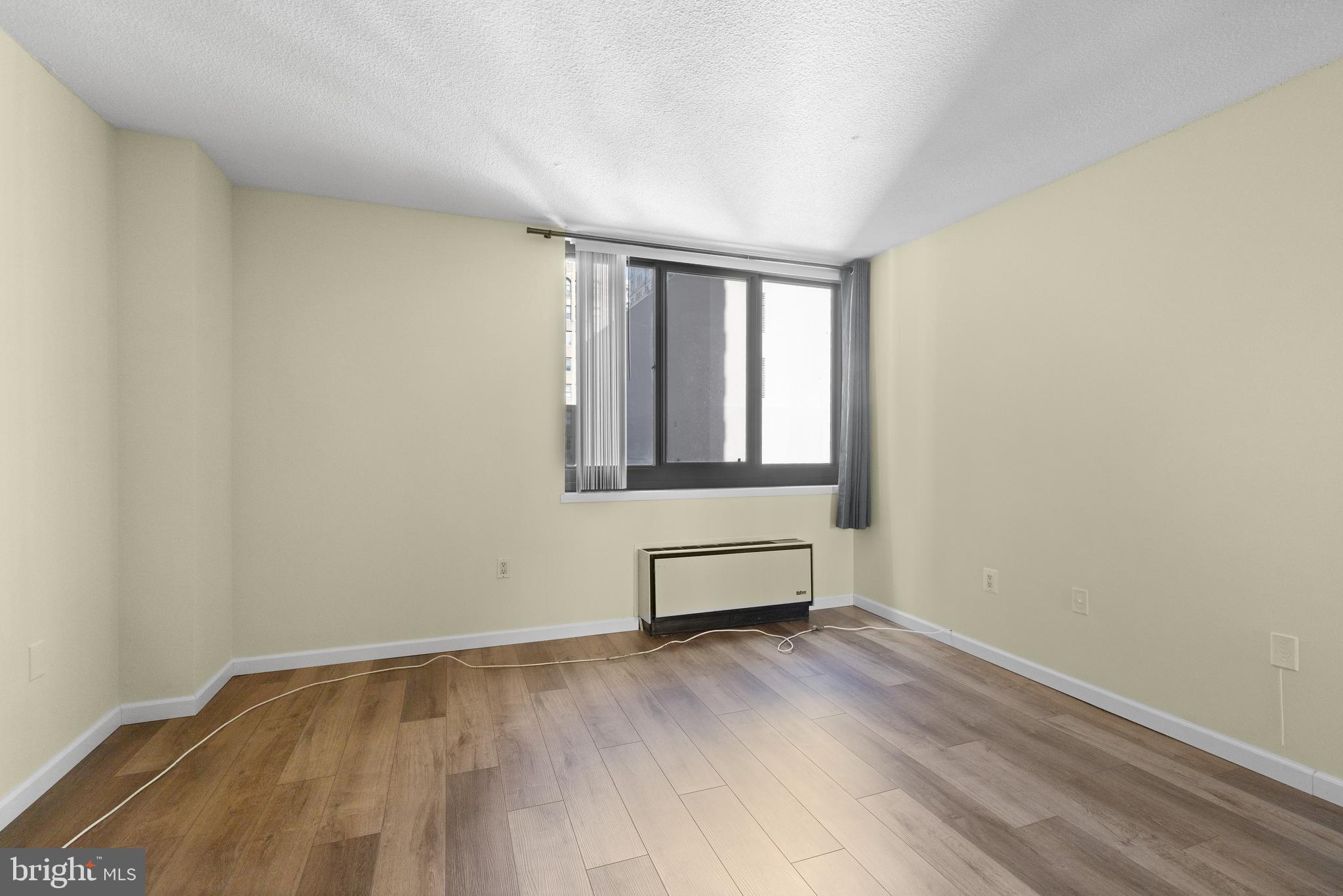 CENTER CITY - Residential