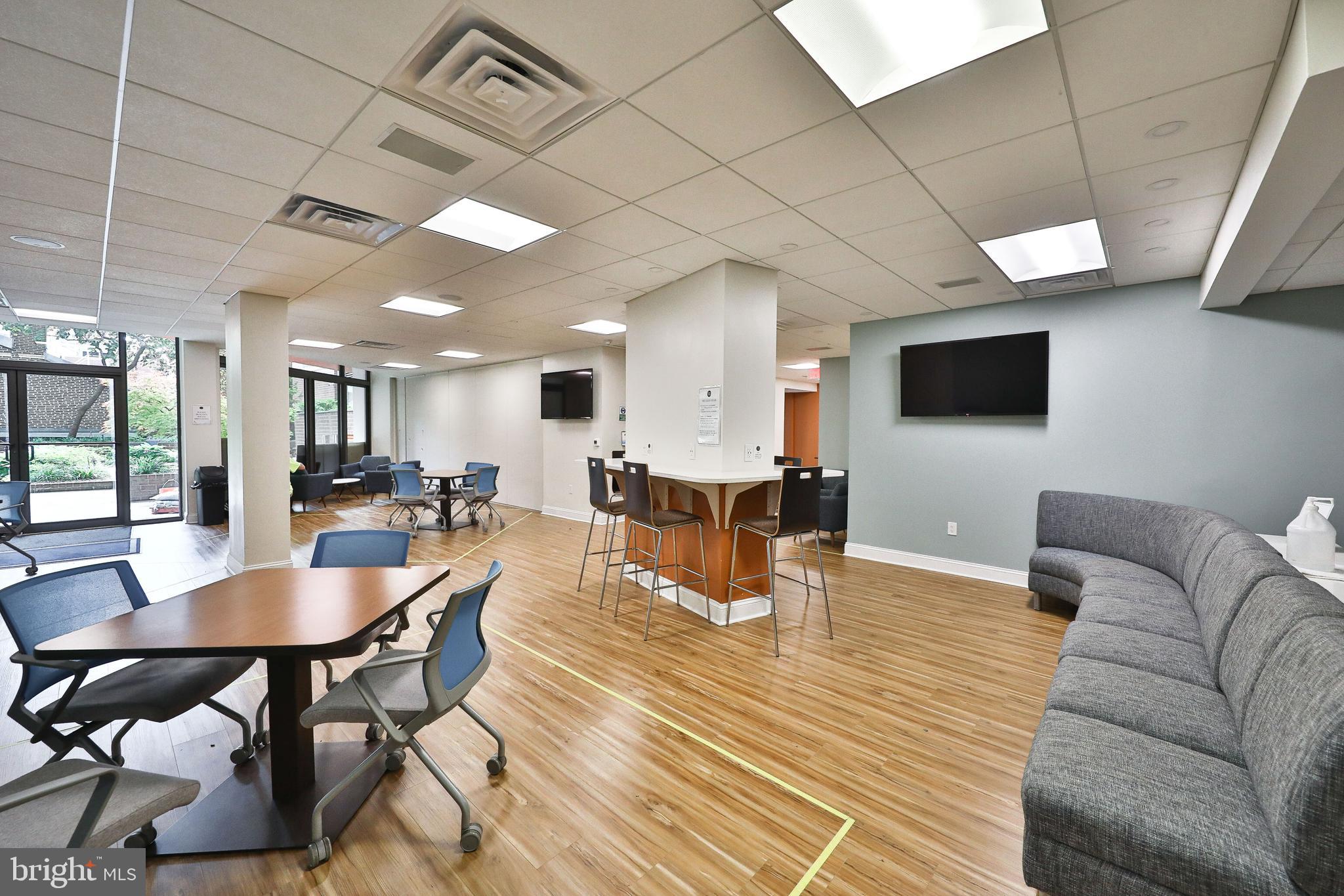 CENTER CITY - Residential