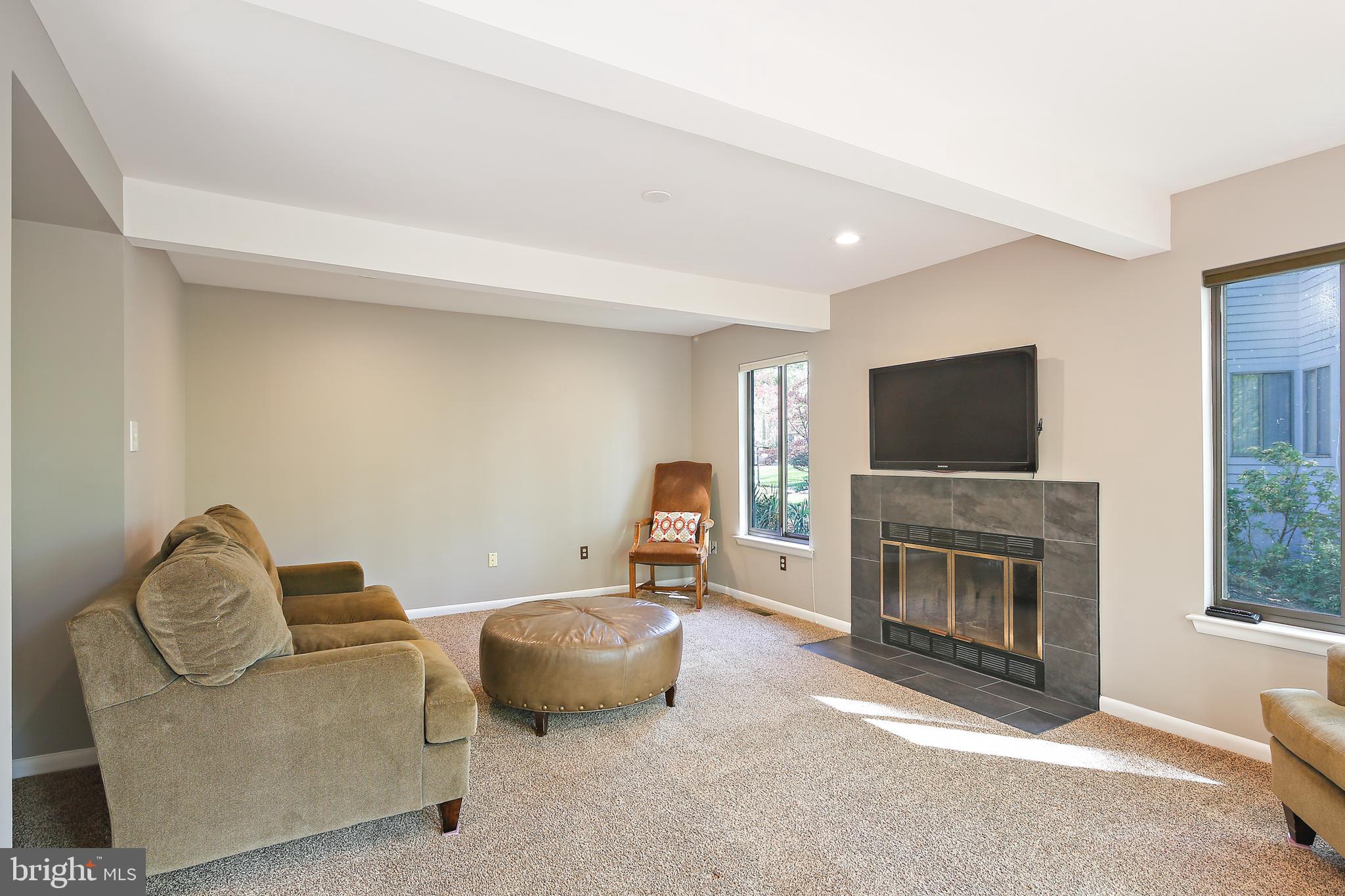 VILLAGE OF HICKORY RIDGE - Residential