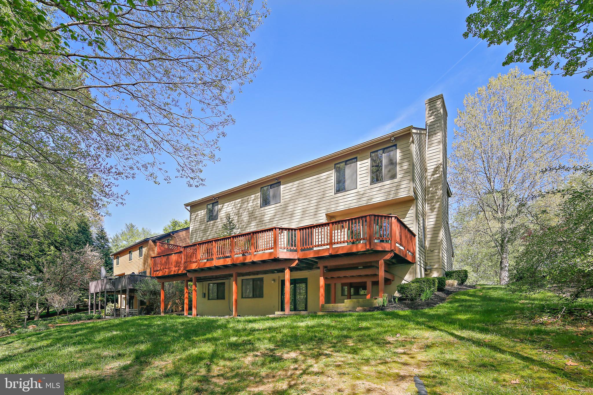 VILLAGE OF HICKORY RIDGE - Residential