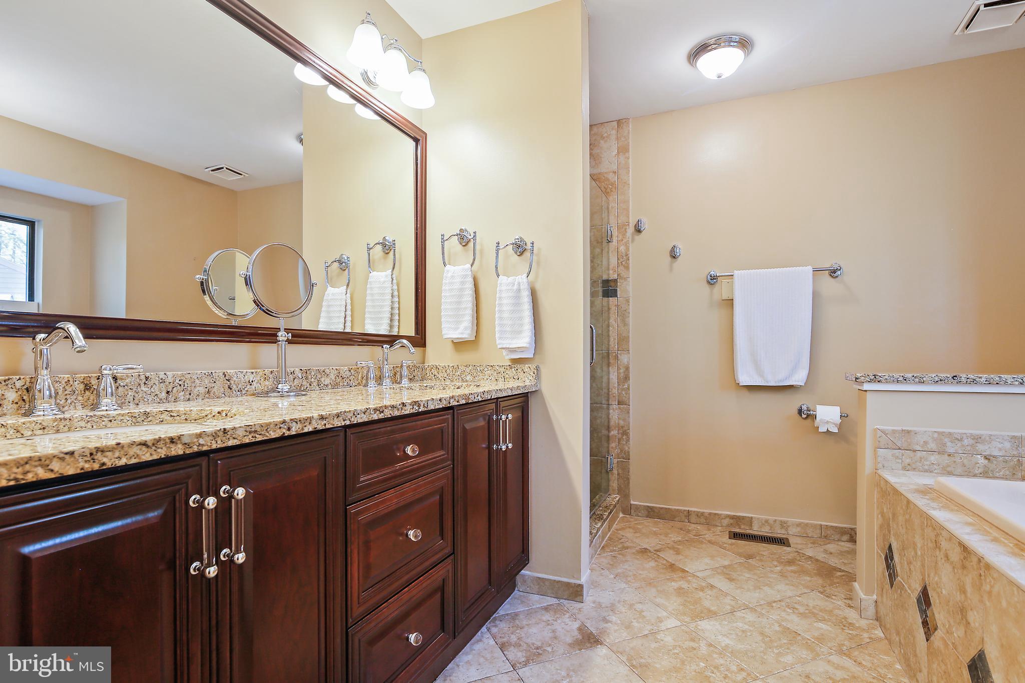 VILLAGE OF HICKORY RIDGE - Residential