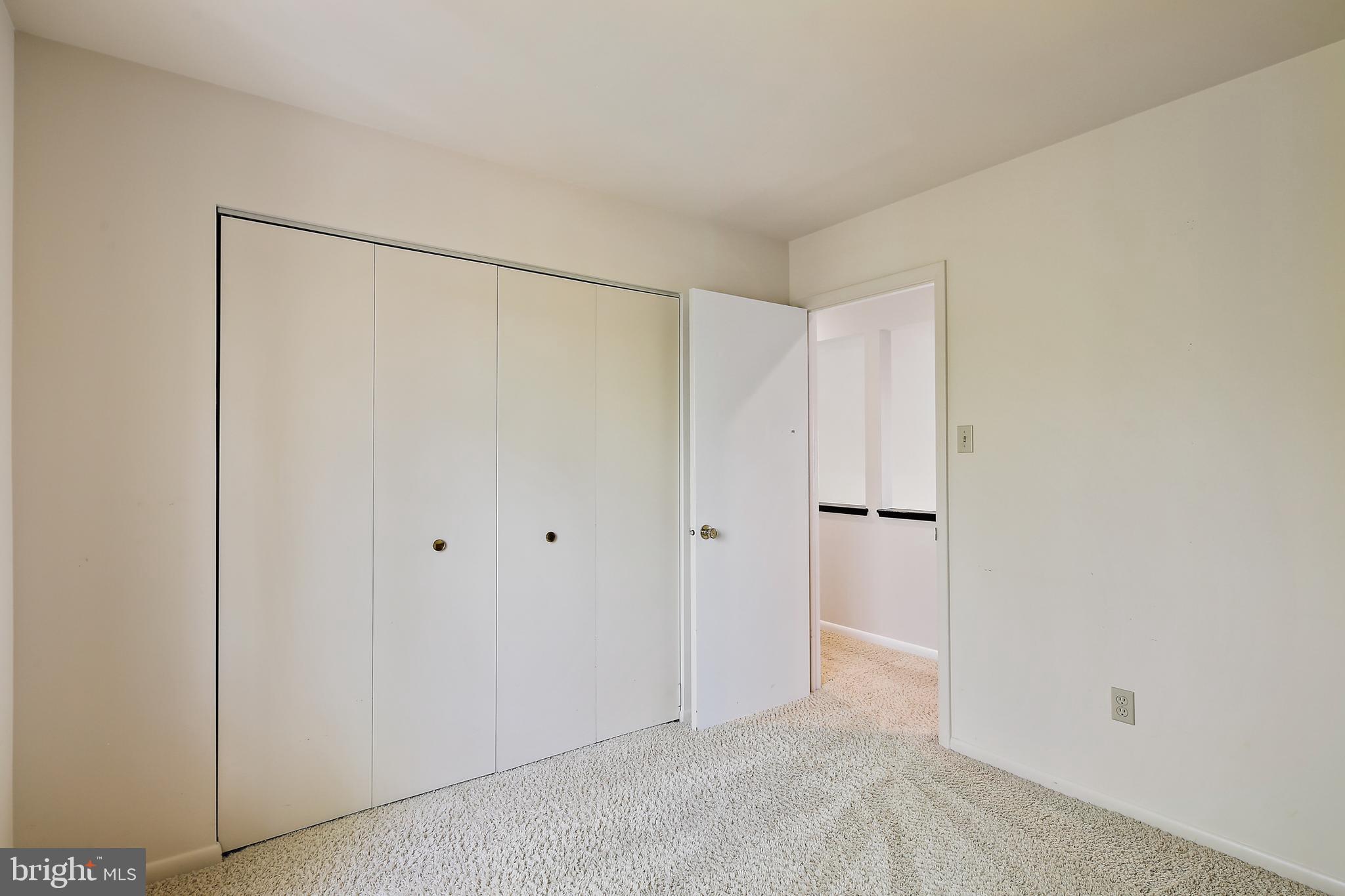 VILLAGE OF HICKORY RIDGE - Residential