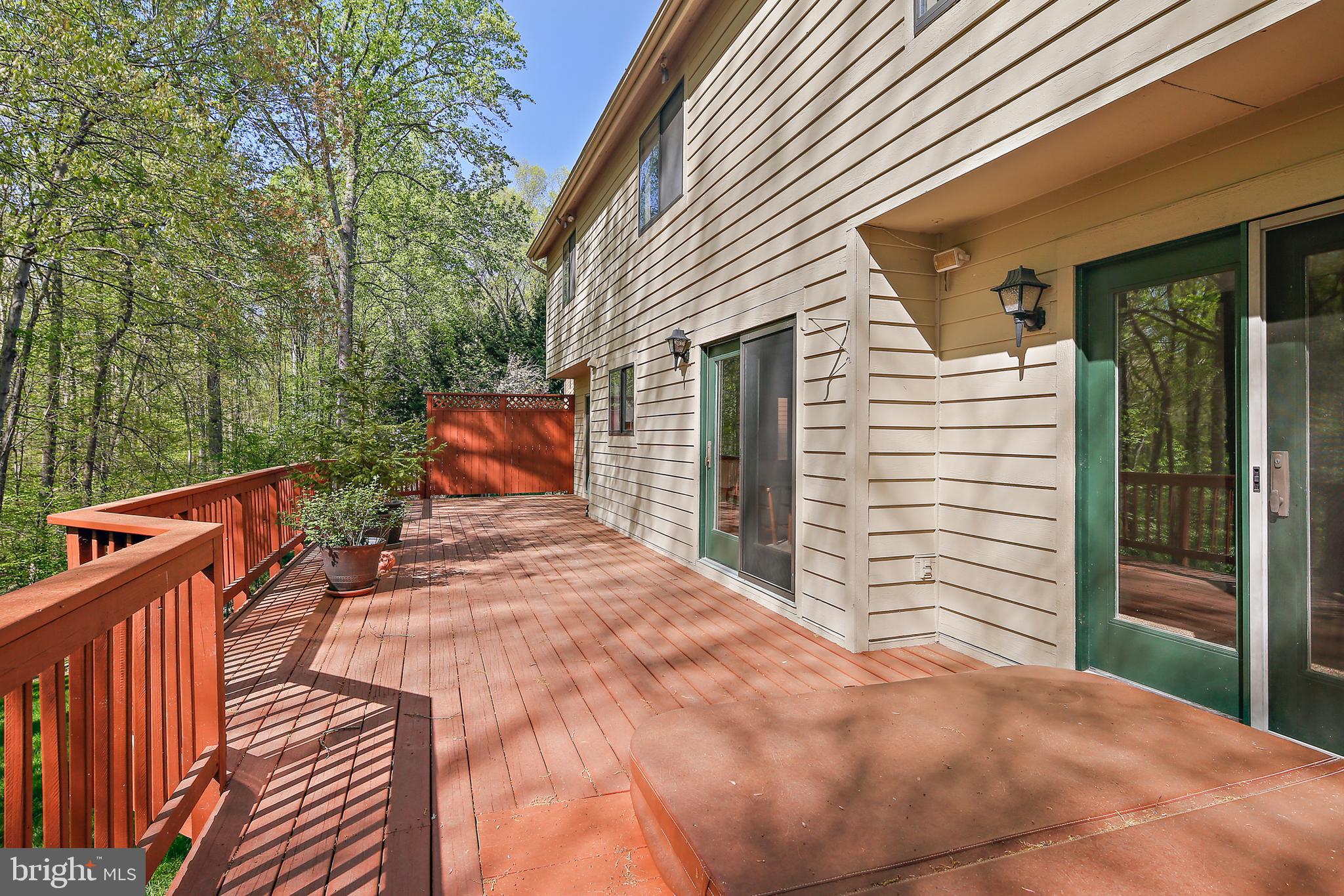 VILLAGE OF HICKORY RIDGE - Residential