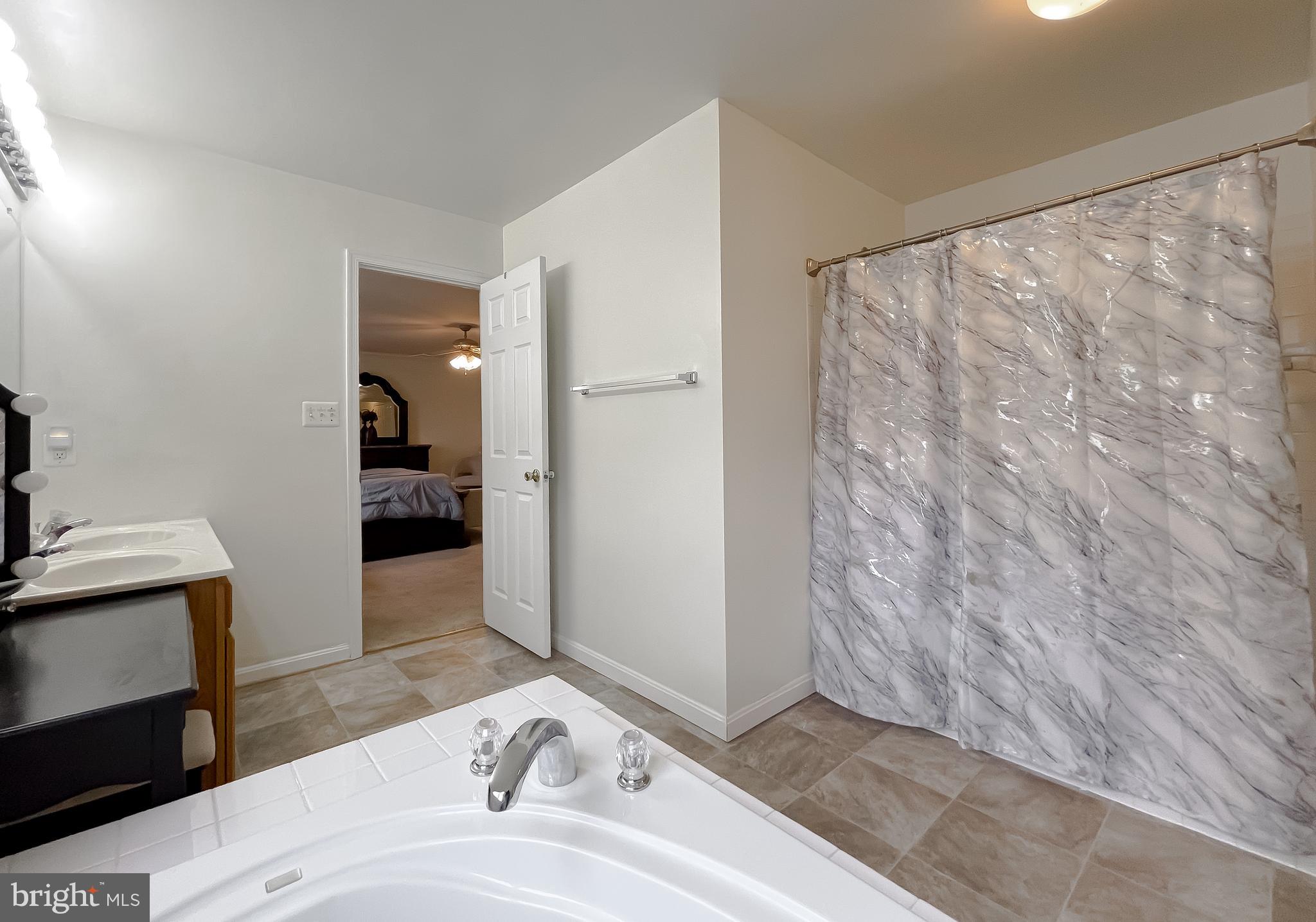 GREENBRIER - Residential