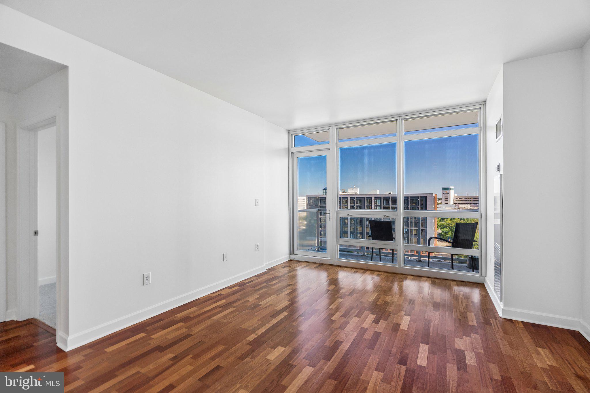 901 N PENN STREET F808