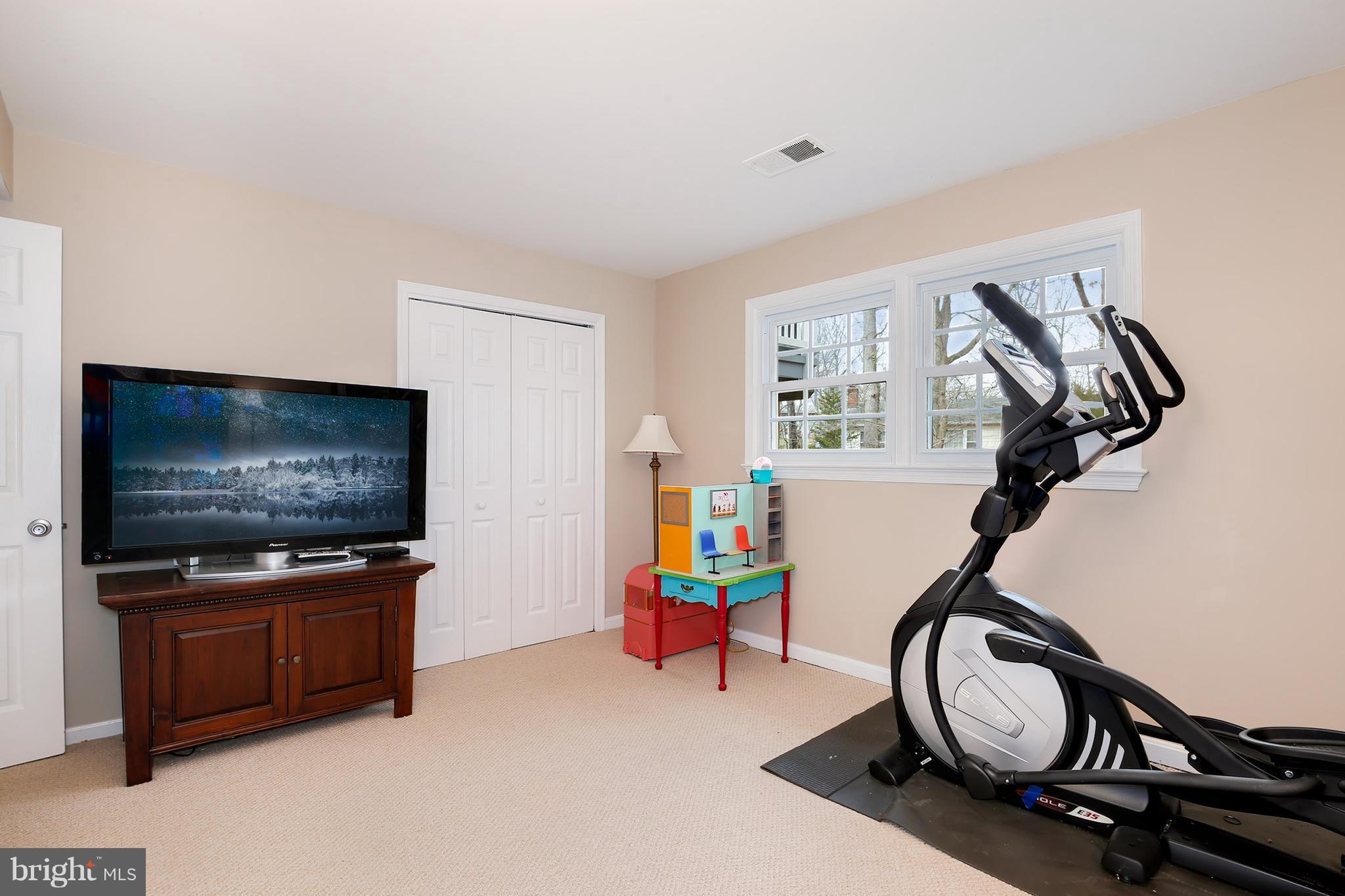 ORANGE HUNT ESTATES - Residential